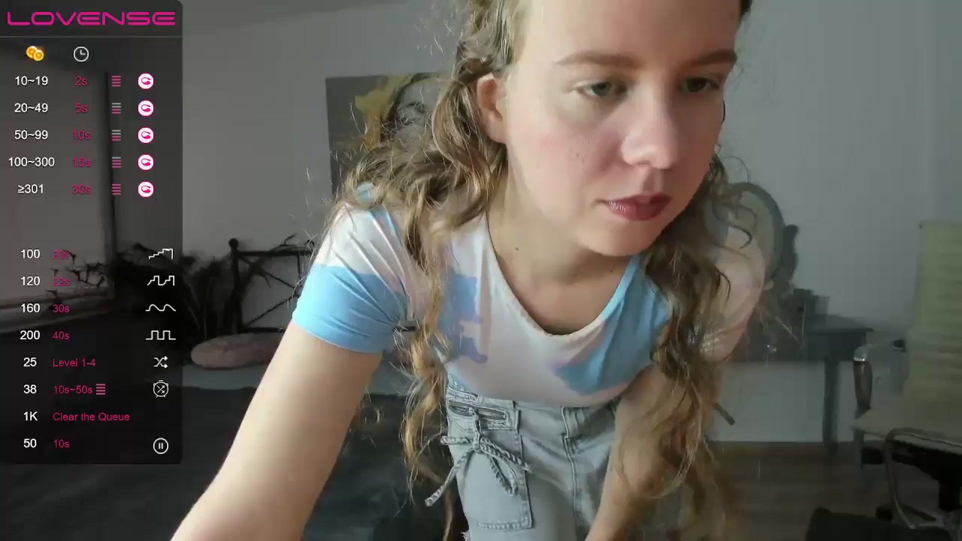 Gallery image thumbnail from LanaBelll's myfreecams stream on, 10/13/2024, 14:31 image 1 of 20