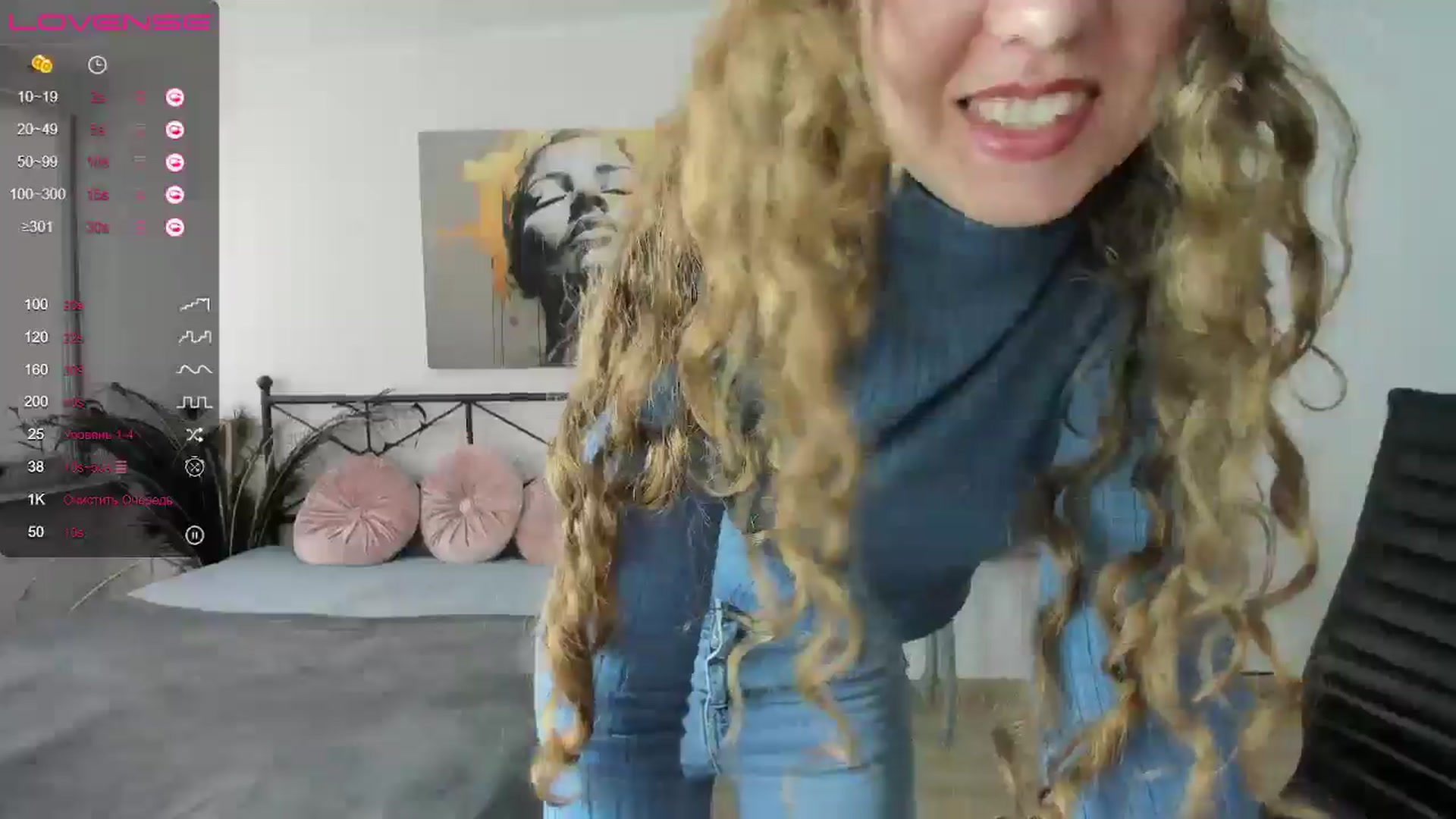 Gallery image thumbnail from LanaBelll's myfreecams stream on, 10/17/2024, 13:40 image 10 of 20