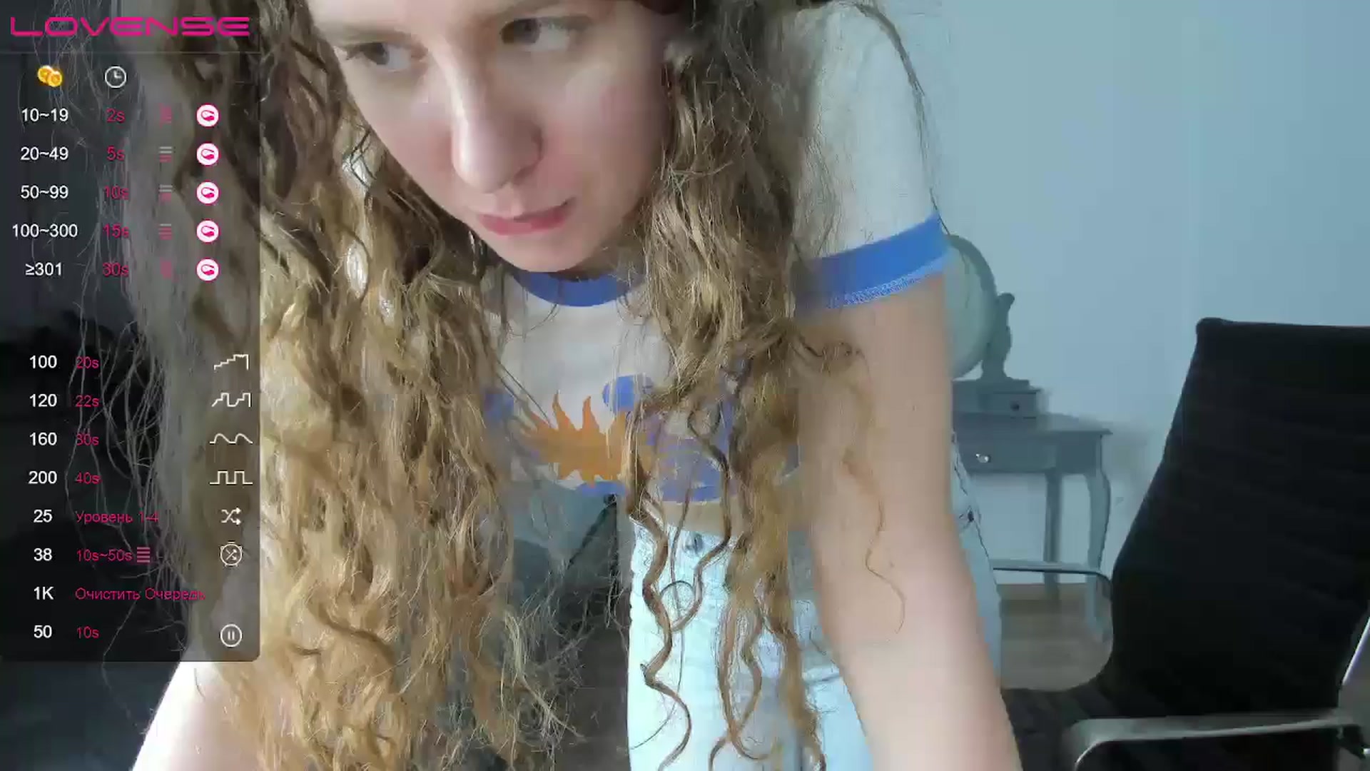 Gallery image thumbnail from LanaBelll's myfreecams stream on, 10/18/2024, 17:29 image 10 of 20