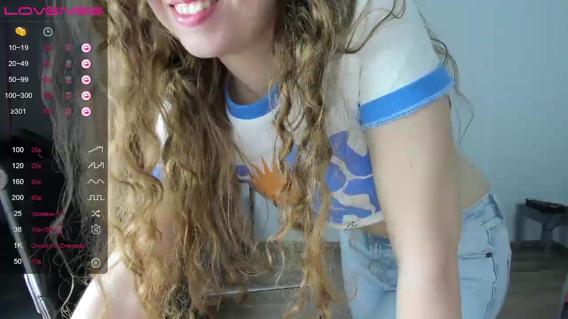 Gallery image thumbnail from LanaBelll's myfreecams stream on, 10/18/2024, 17:29 image 19 of 20
