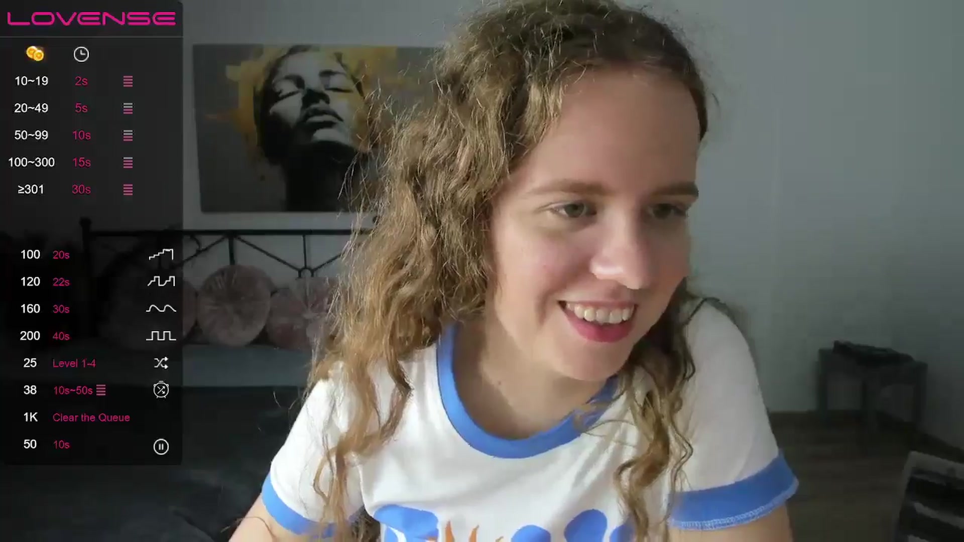 Gallery image thumbnail from LanaBelll's myfreecams stream on, 10/18/2024, 20:13 image 17 of 20