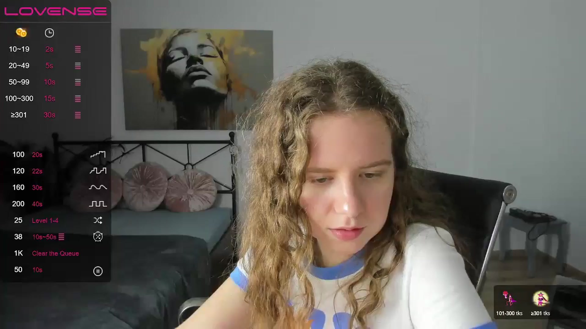 Gallery image thumbnail from LanaBelll's myfreecams stream on, 10/18/2024, 20:13 image 19 of 20