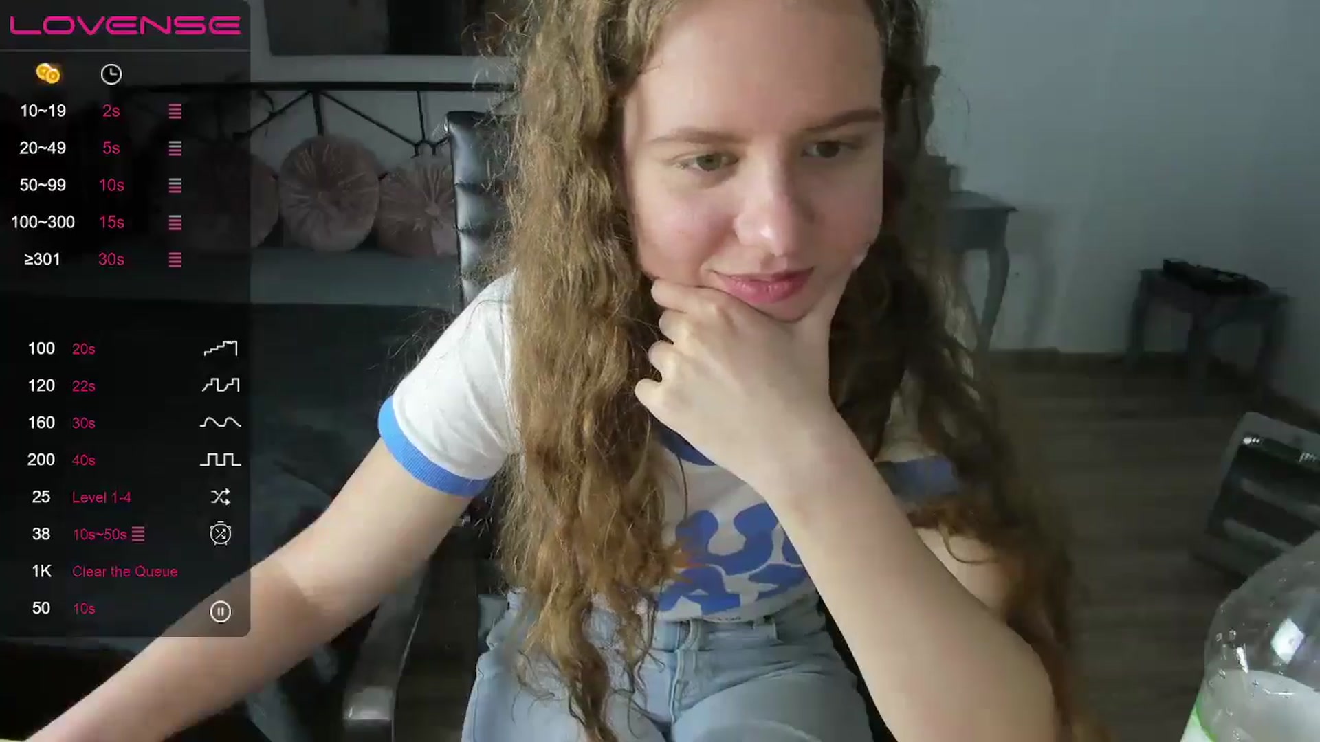 Gallery image thumbnail from LanaBelll's myfreecams stream on, 10/18/2024, 20:13 image 6 of 20