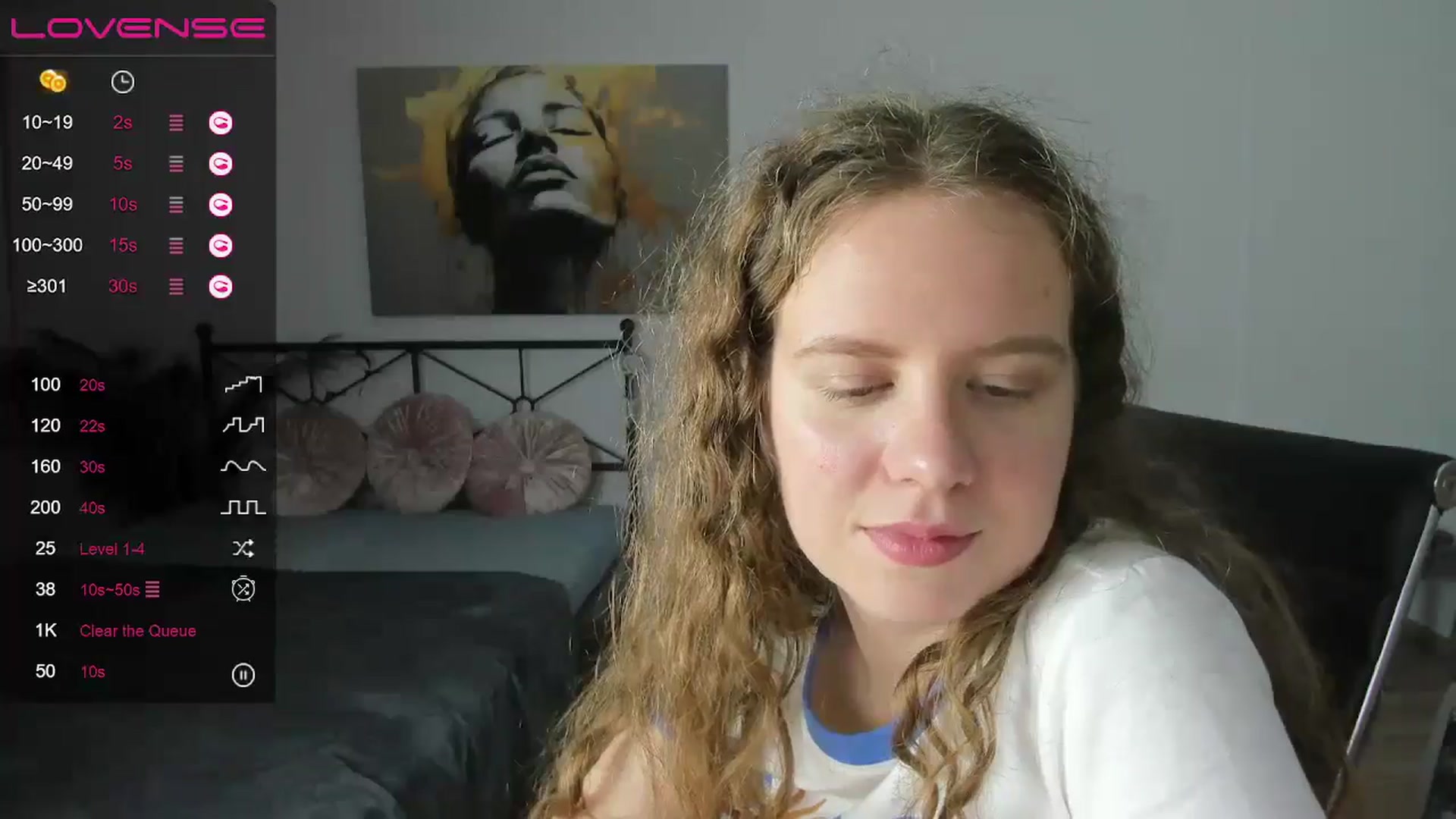 Gallery image thumbnail from LanaBelll's myfreecams stream on, 10/18/2024, 20:13 image 2 of 20