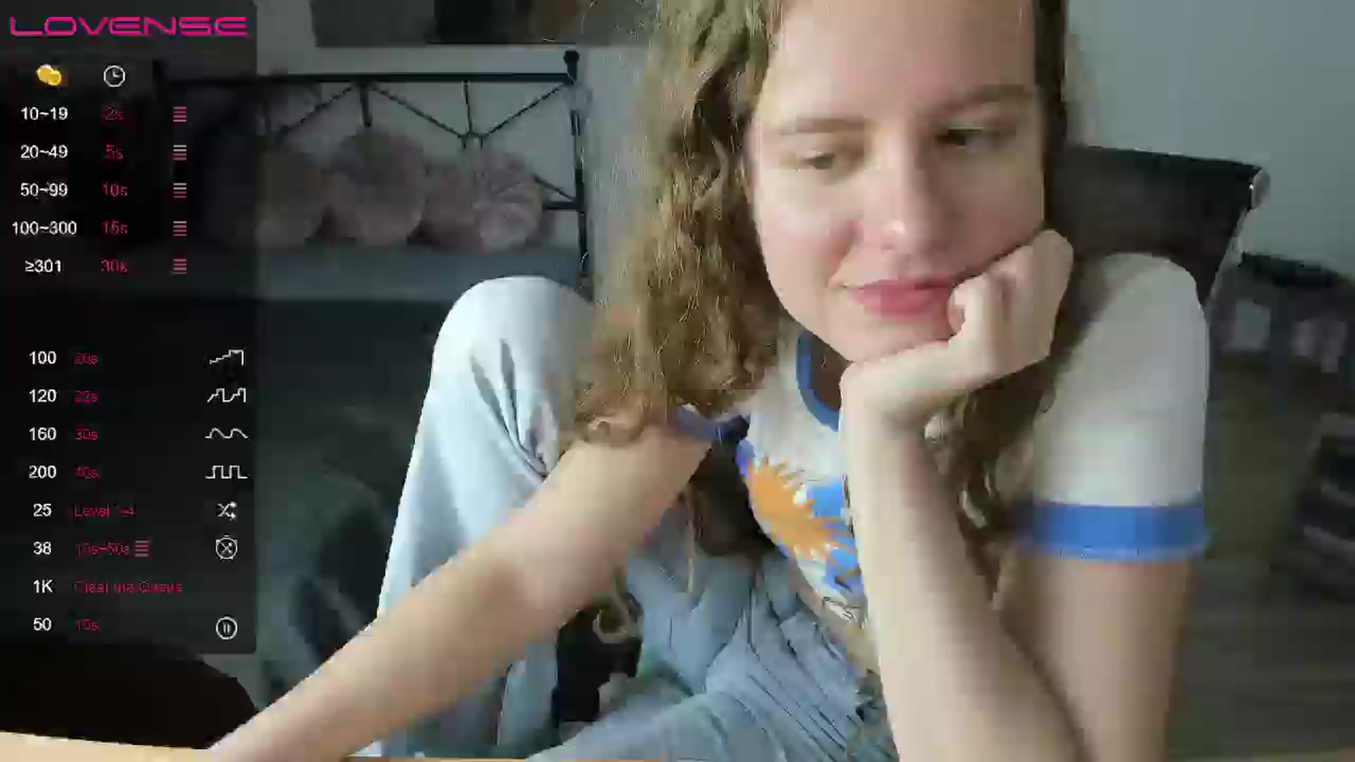 Gallery image thumbnail from LanaBelll's myfreecams stream on, 10/18/2024, 20:13 image 3 of 20