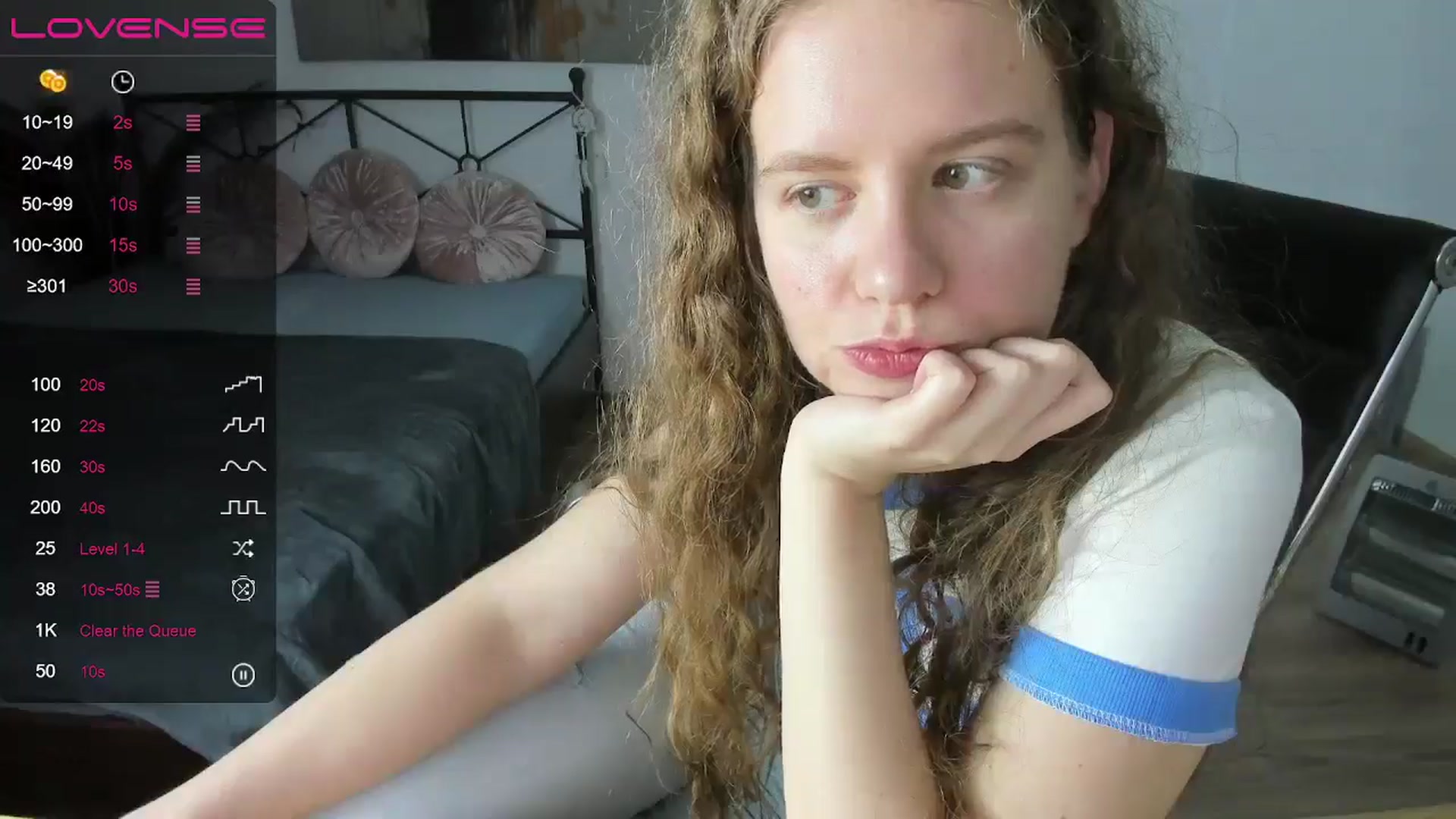 Gallery image thumbnail from LanaBelll's myfreecams stream on, 10/18/2024, 20:13 image 7 of 20