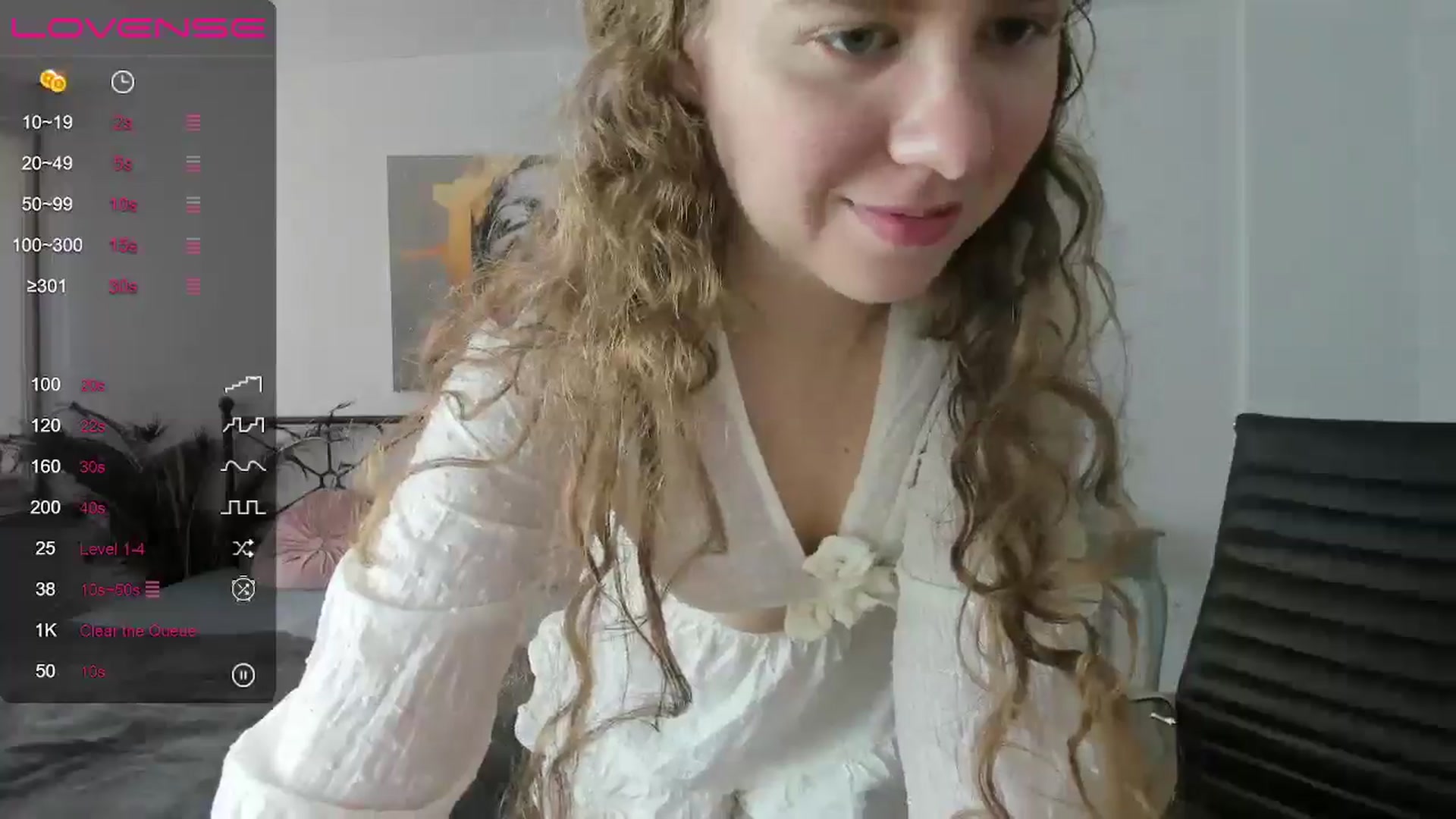 Gallery image thumbnail from LanaBelll's myfreecams stream on, 10/19/2024, 13:13 image 6 of 20