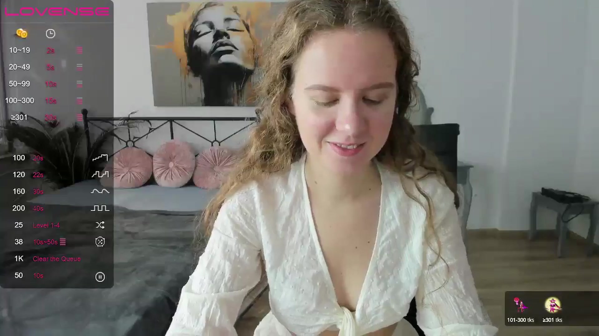 Gallery image thumbnail from LanaBelll's myfreecams stream on, 10/19/2024, 13:13 image 15 of 20