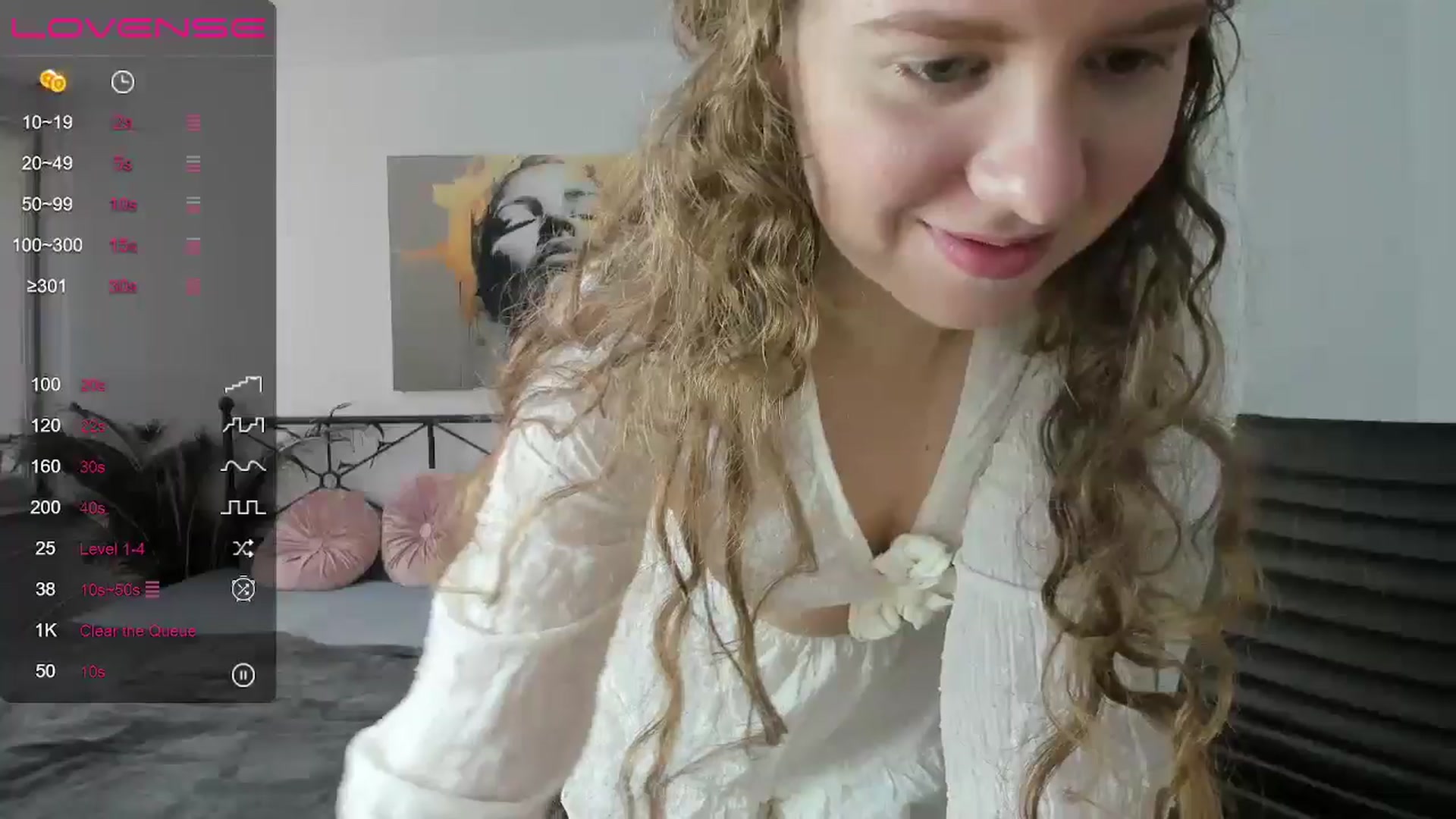 Gallery image thumbnail from LanaBelll's myfreecams stream on, 10/19/2024, 13:13 image 7 of 20