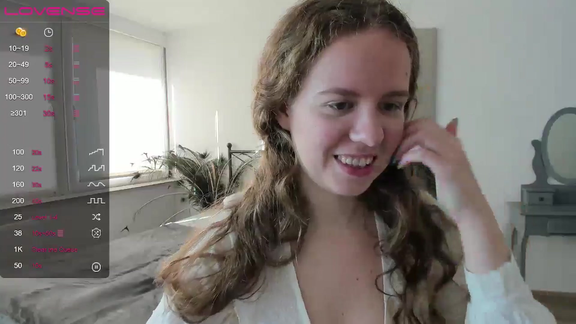 Gallery image thumbnail from LanaBelll's myfreecams stream on, 10/19/2024, 14:19 image 16 of 20
