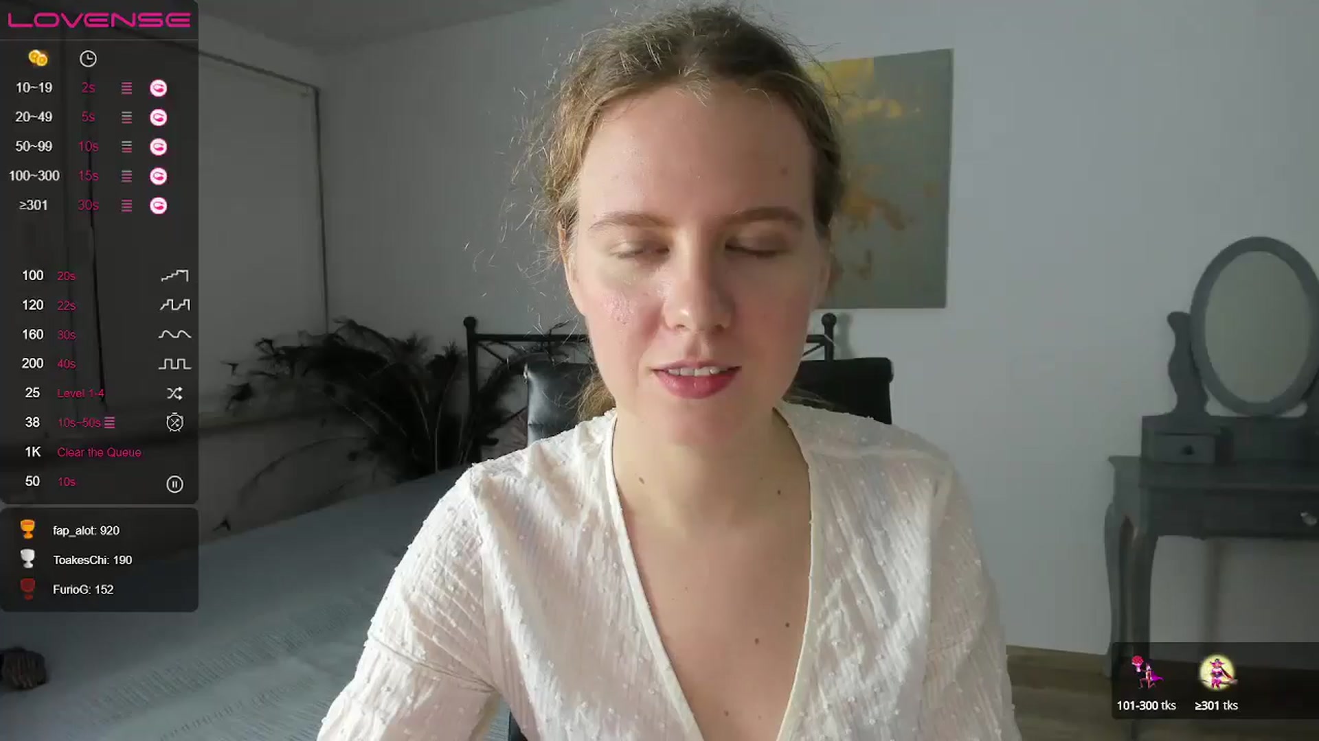 Gallery image thumbnail from LanaBelll's myfreecams stream on, 10/20/2024, 16:15 image 10 of 20