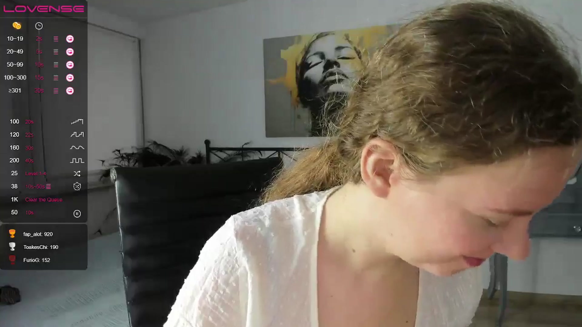 Gallery image thumbnail from LanaBelll's myfreecams stream on, 10/20/2024, 16:15 image 4 of 20
