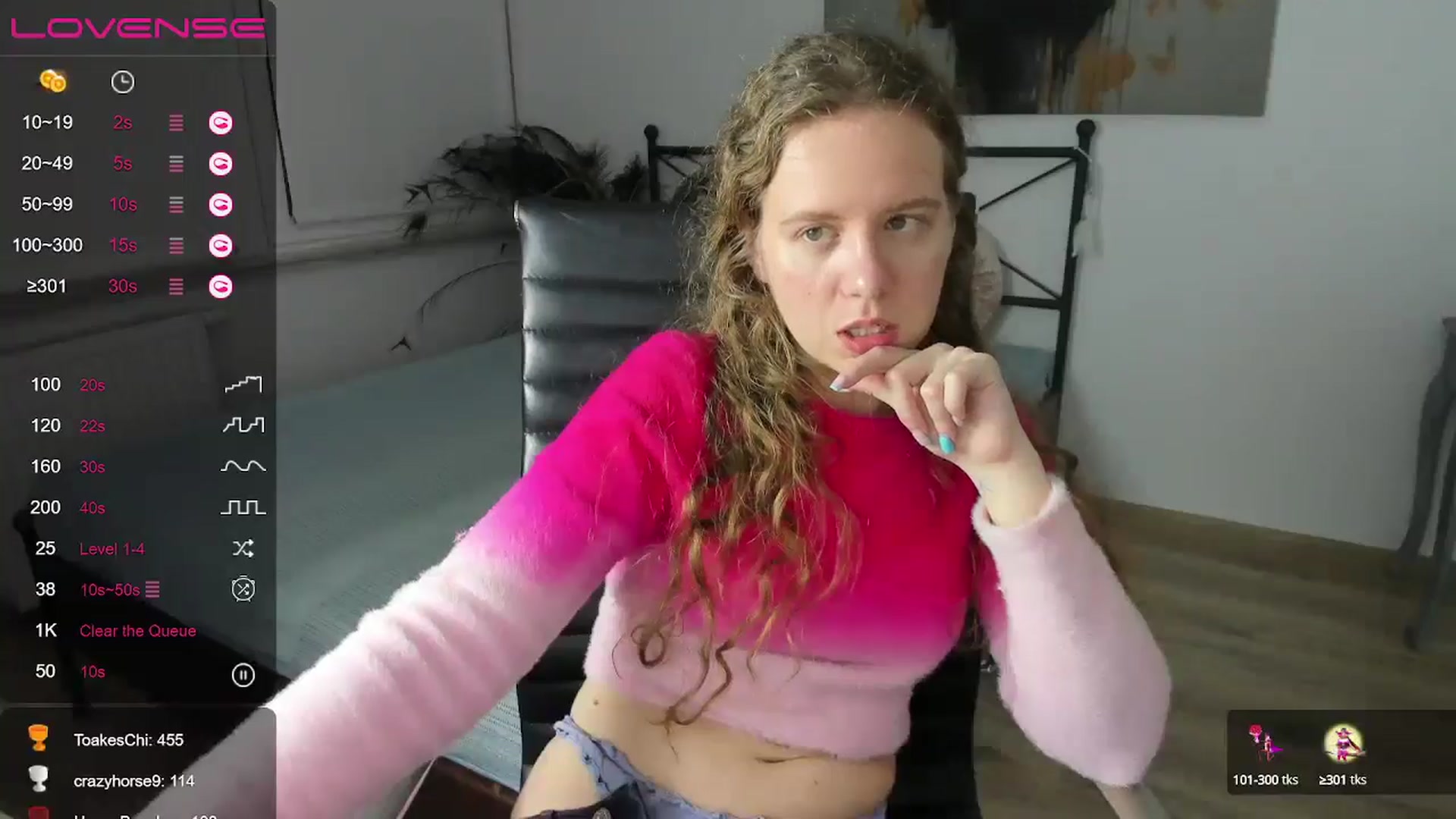 Gallery image thumbnail from LanaBelll's myfreecams stream on, 10/25/2024, 17:28 image 17 of 20