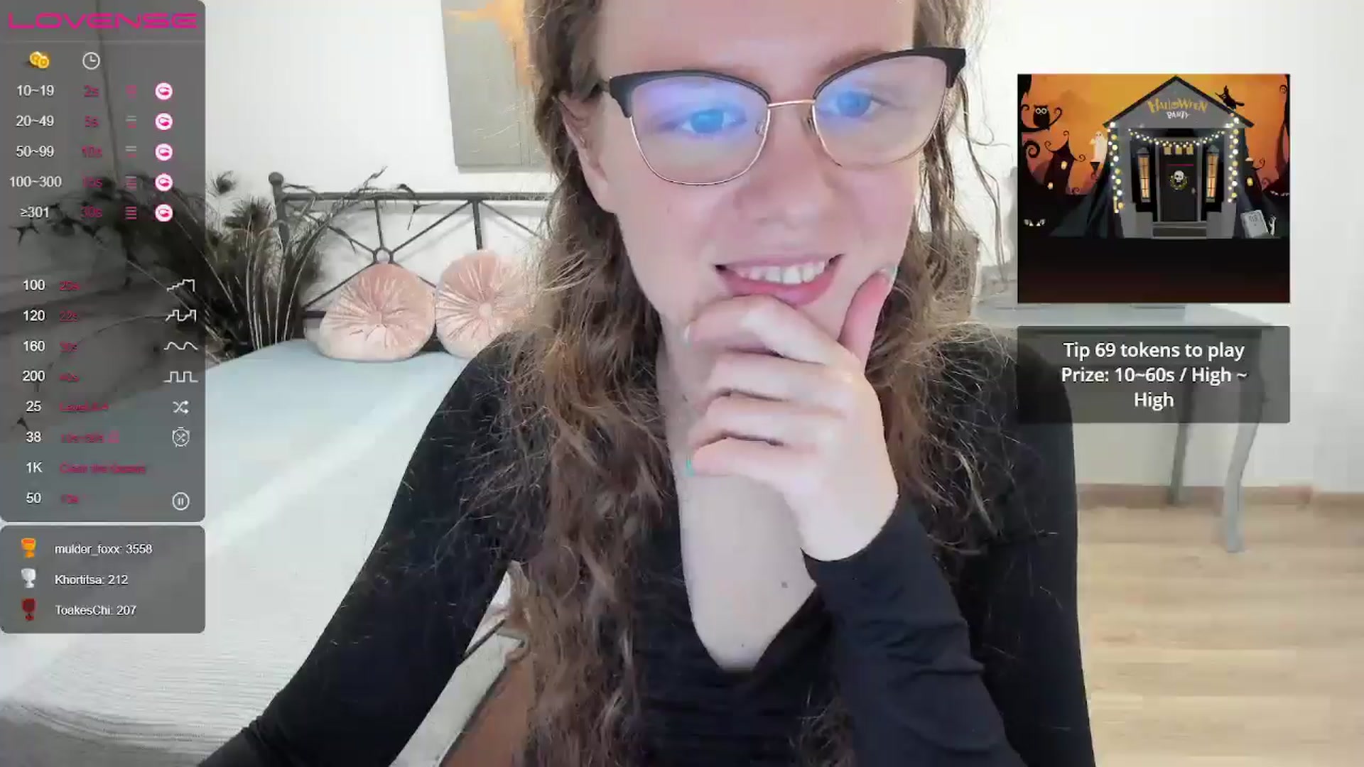 Gallery image thumbnail from LanaBelll's myfreecams stream on, 10/28/2024, 18:21 image 7 of 20