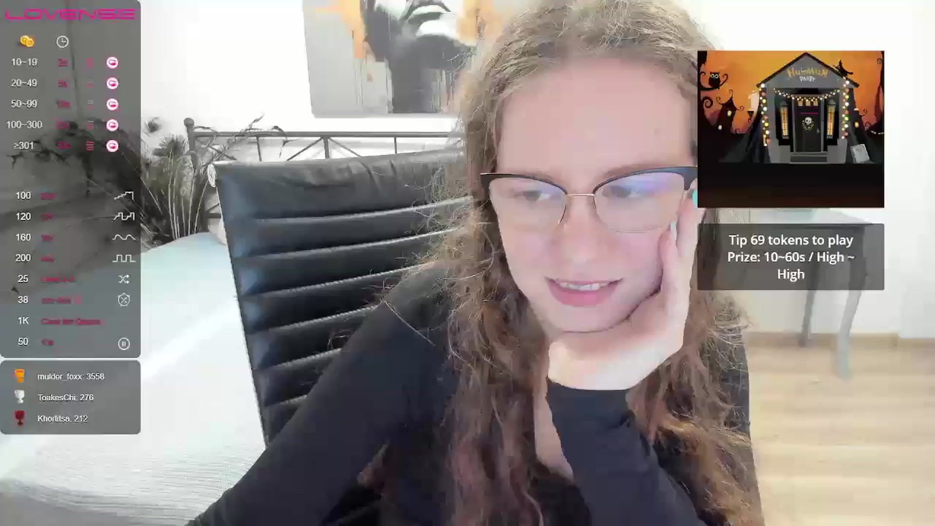 Gallery image thumbnail from LanaBelll's myfreecams stream on, 10/28/2024, 18:21 image 11 of 20