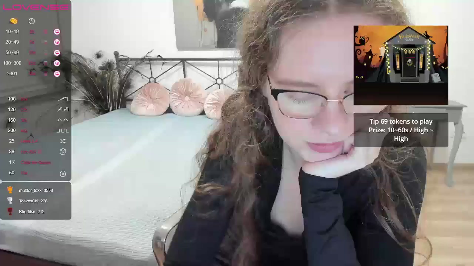 Gallery image thumbnail from LanaBelll's myfreecams stream on, 10/28/2024, 18:21 image 13 of 20