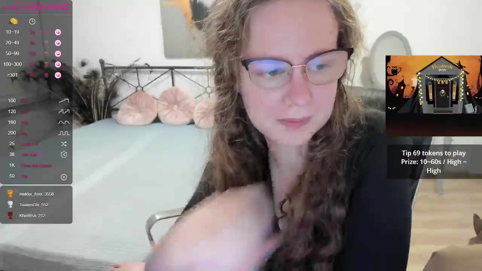 Gallery image thumbnail from LanaBelll's myfreecams stream on, 10/28/2024, 20:14 image 17 of 20