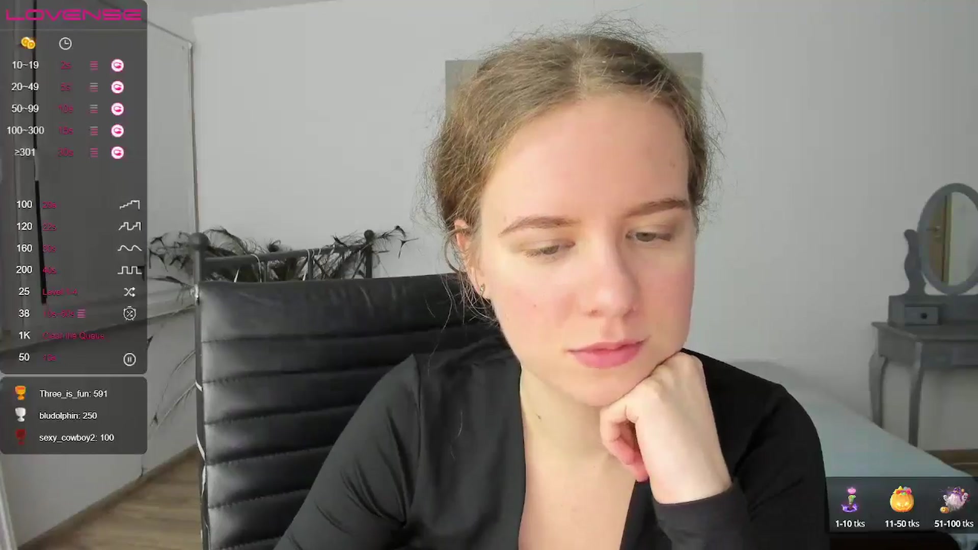 Gallery image thumbnail from LanaBelll's myfreecams stream on, 11/10/2024, 16:57 image 17 of 20