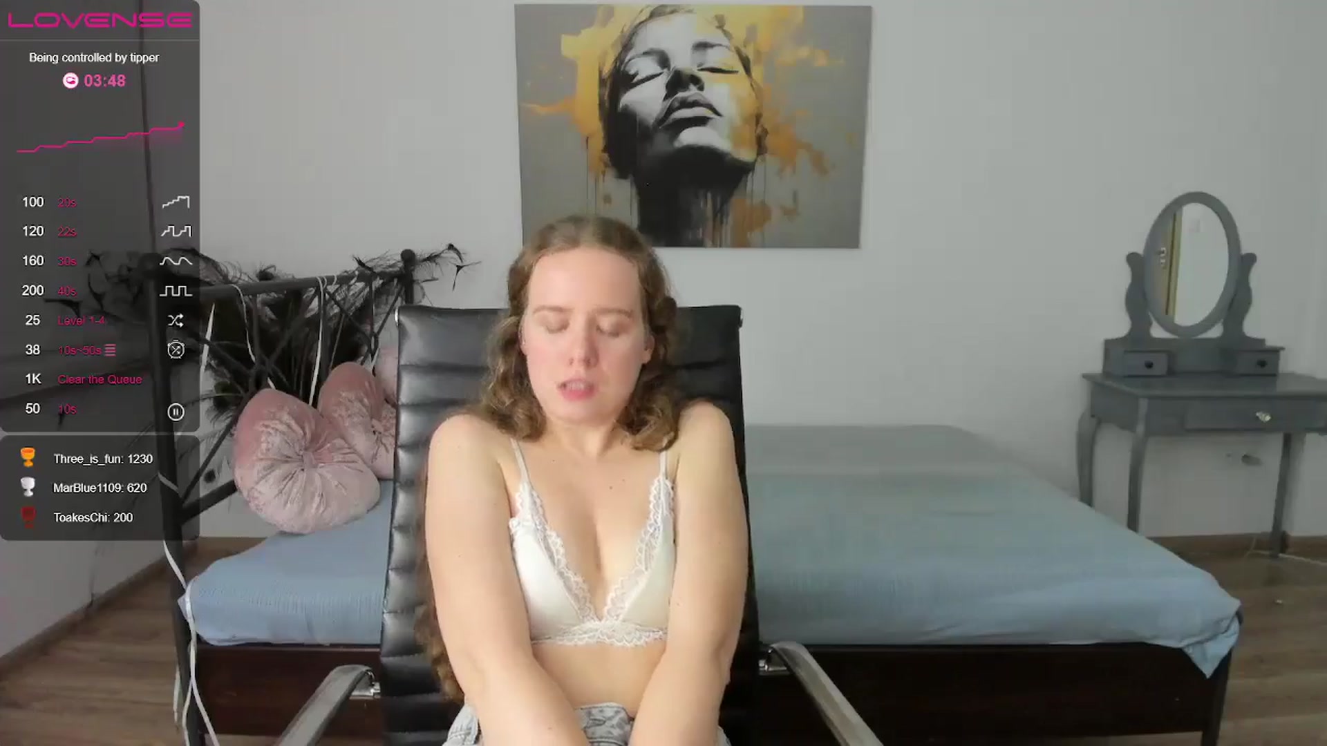 Gallery image thumbnail from LanaBelll's myfreecams stream on, 11/15/2024, 19:08 image 13 of 20