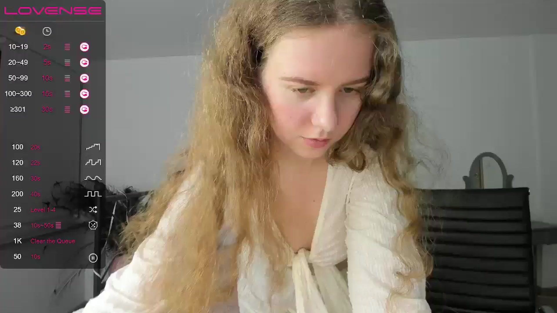 Gallery image thumbnail from LanaBelll's myfreecams stream on, 11/16/2024, 15:54 image 10 of 20
