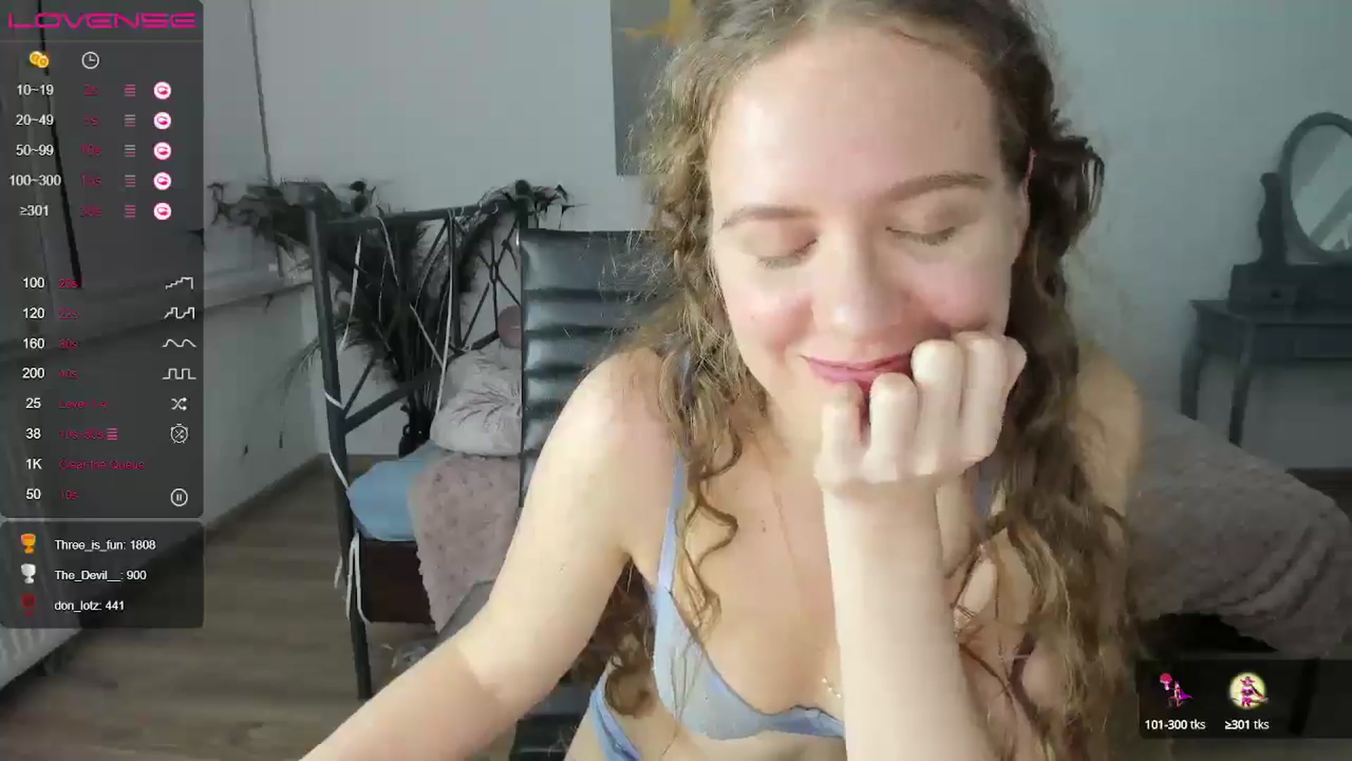 Gallery image thumbnail from LanaBelll's myfreecams stream on, 11/23/2024, 19:56 image 2 of 20