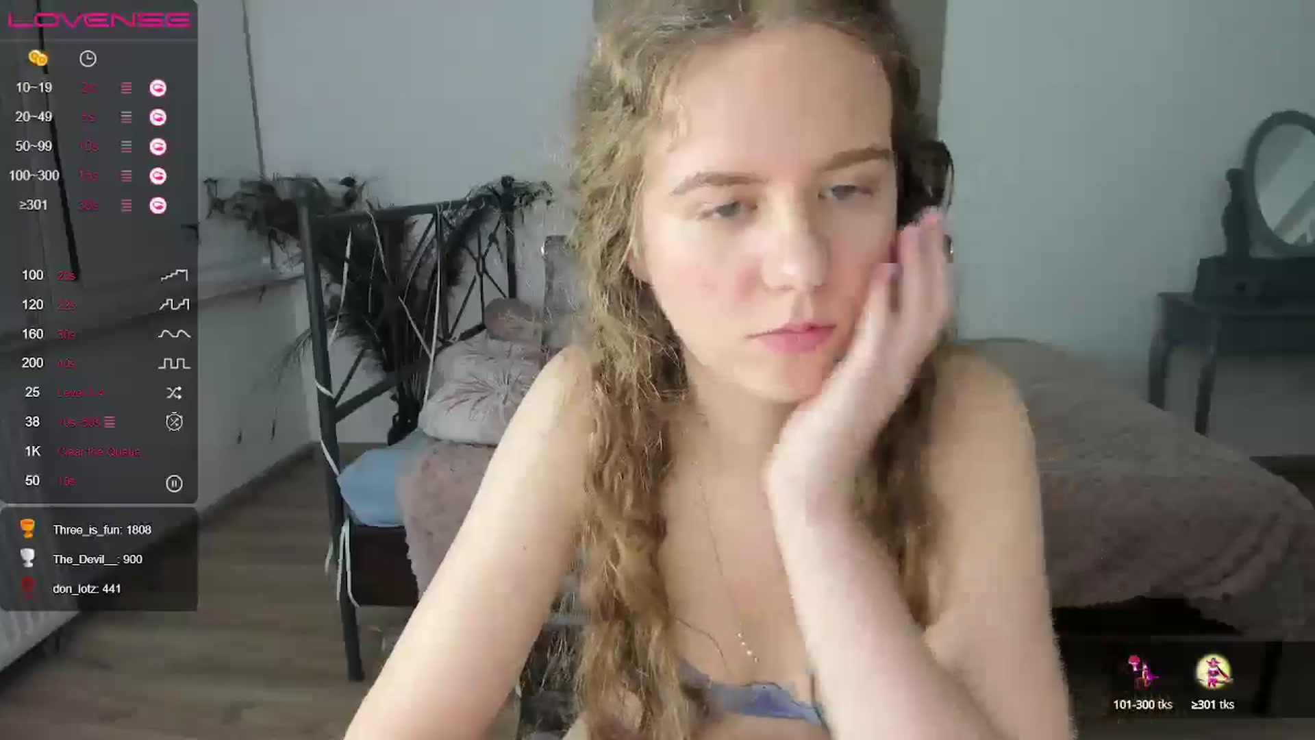 Gallery image thumbnail from LanaBelll's myfreecams stream on, 11/23/2024, 19:56 image 13 of 20