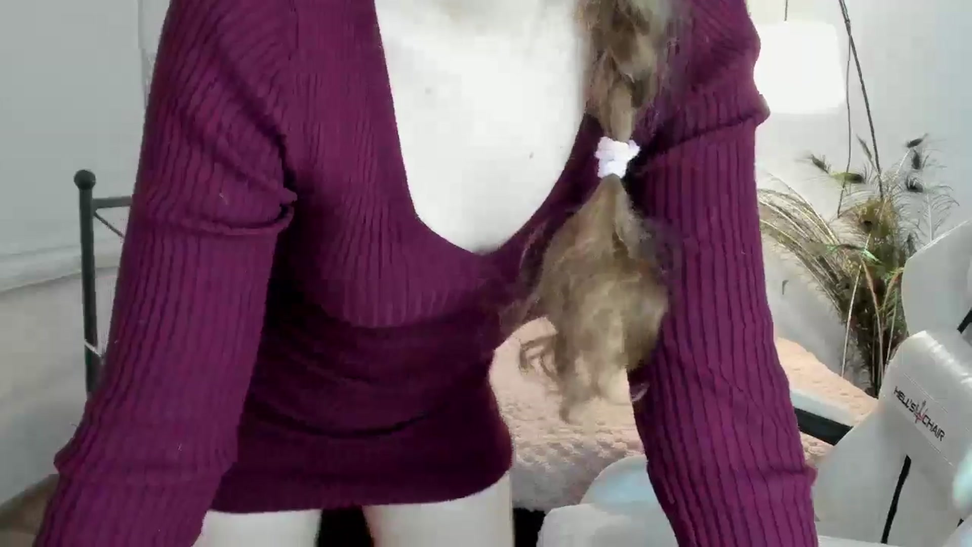 Gallery image thumbnail from LanaBelll's myfreecams stream on, 11/25/2024, 20:04 image 6 of 20