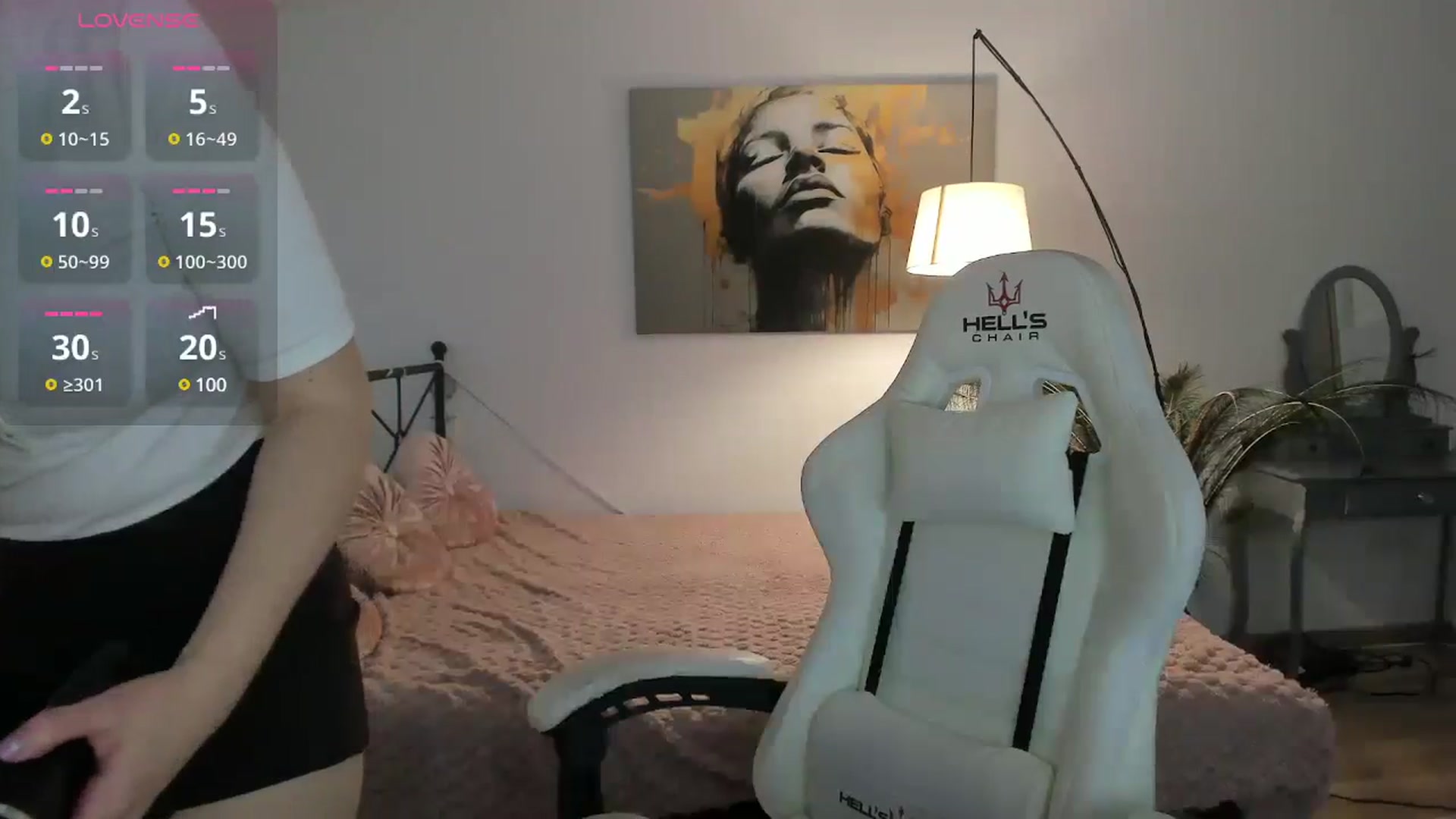 Gallery image thumbnail from LanaBelll's myfreecams stream on, 12/13/2024, 14:29 image 4 of 20