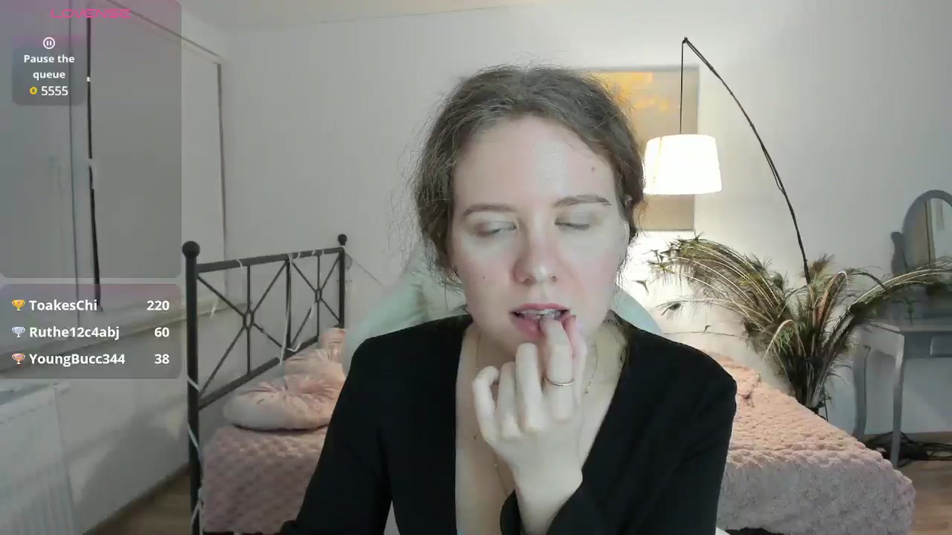Gallery image thumbnail from LanaBelll's myfreecams stream on, 12/15/2024, 15:57 image 17 of 20