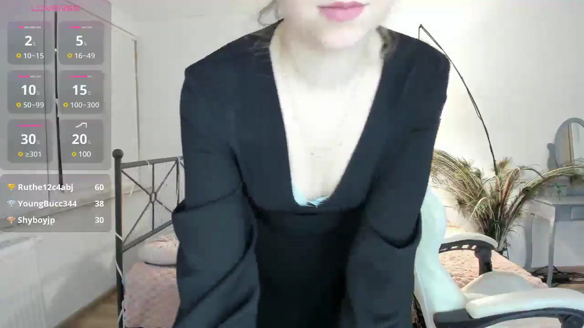 Gallery image thumbnail from LanaBelll's myfreecams stream on, 12/15/2024, 15:57 image 15 of 20