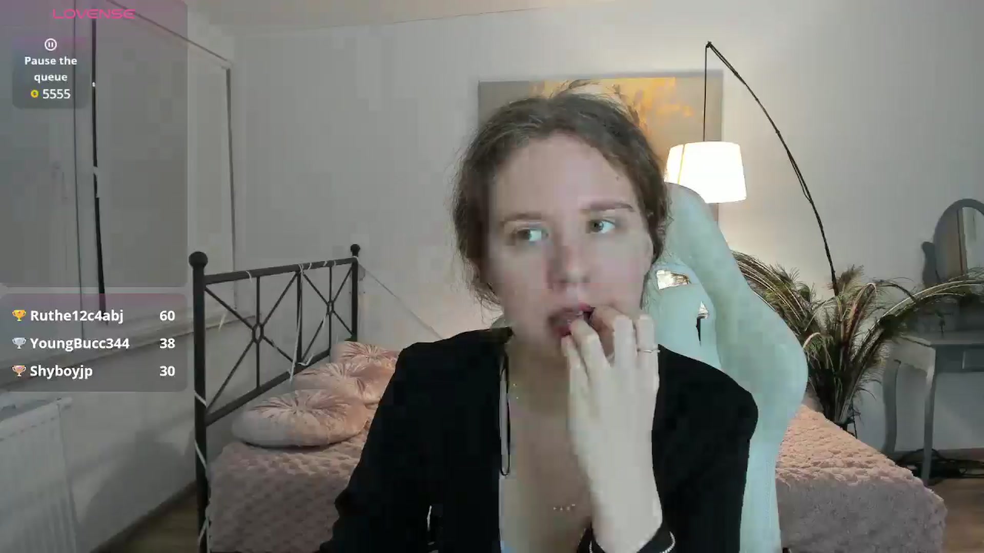 Gallery image thumbnail from LanaBelll's myfreecams stream on, 12/15/2024, 15:57 image 13 of 20