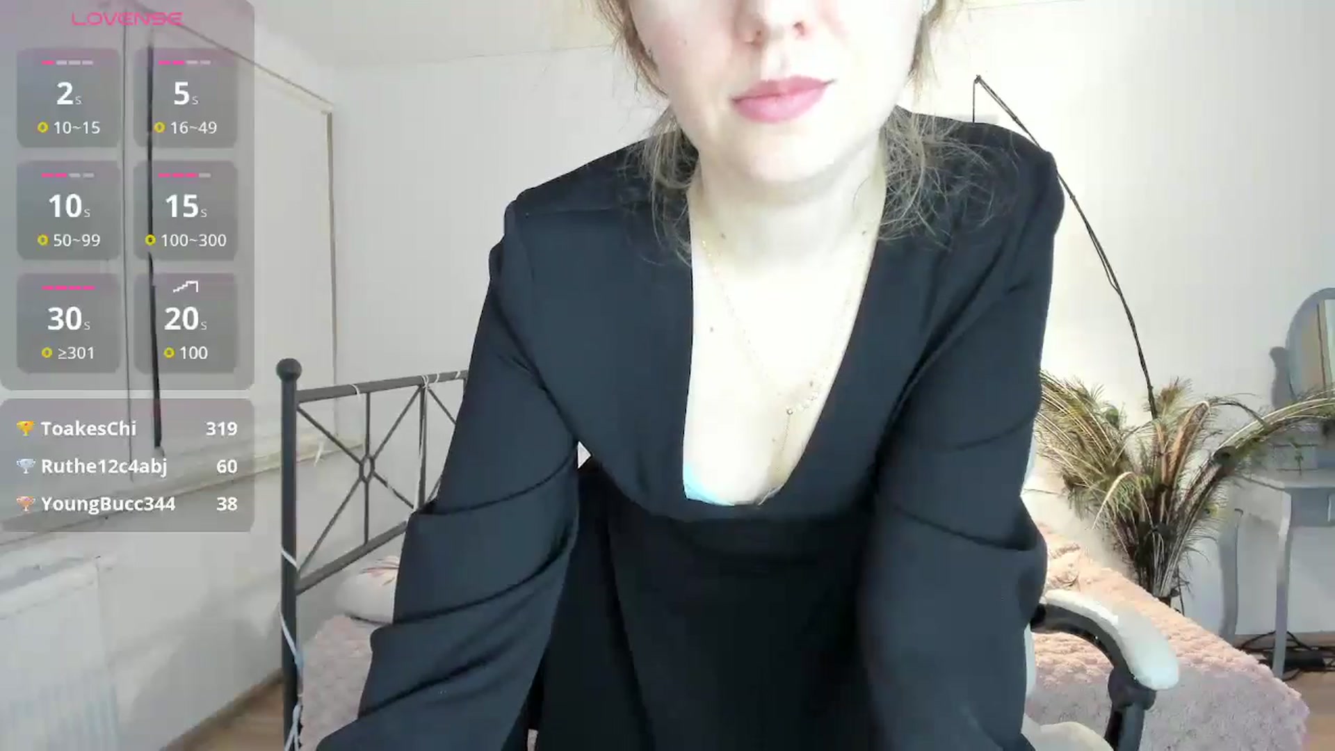 Gallery image thumbnail from LanaBelll's myfreecams stream on, 12/15/2024, 17:54 image 3 of 20