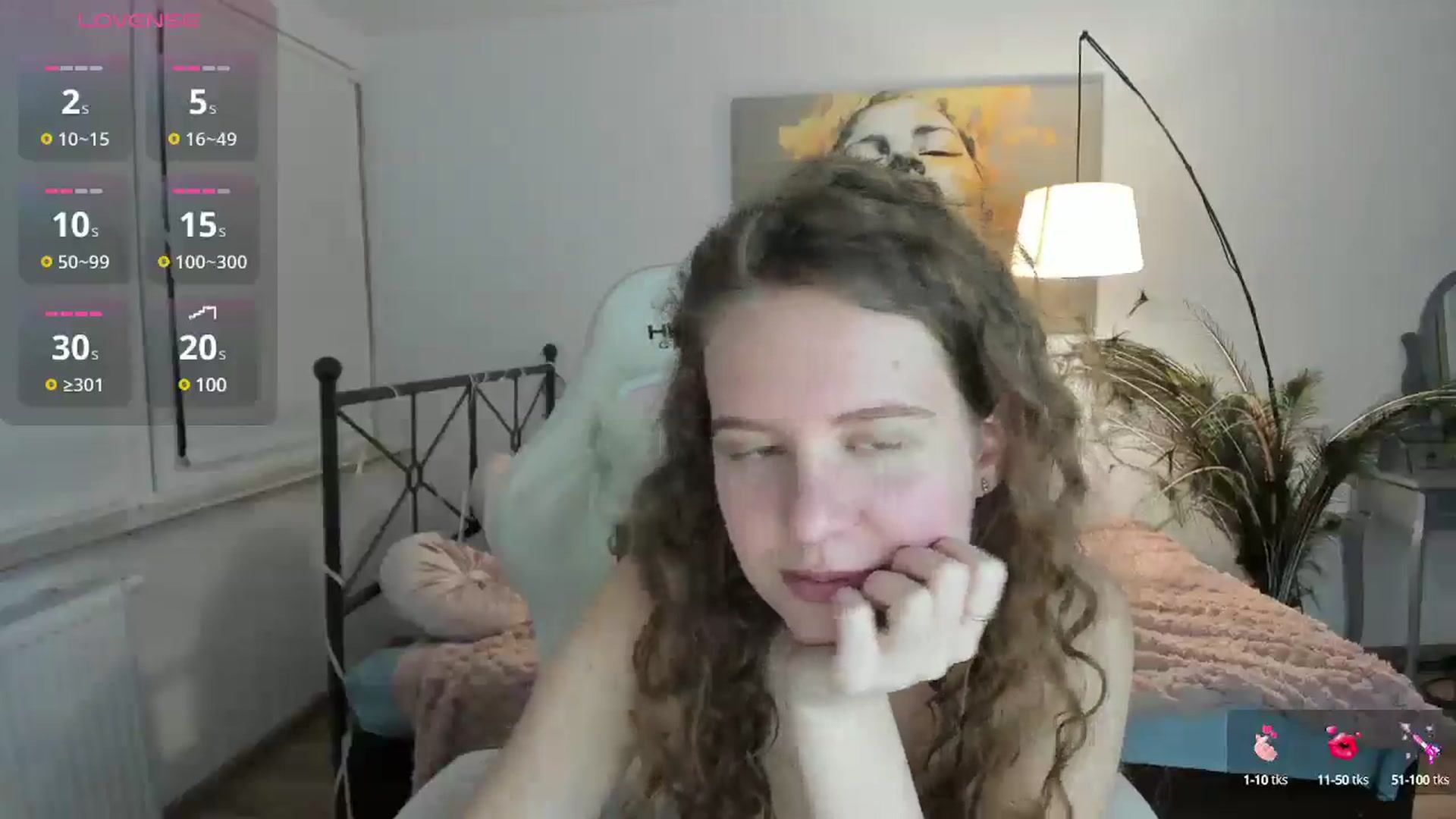 Gallery image thumbnail from LanaBelll's myfreecams stream on, 12/18/2024, 17:44 image 15 of 20