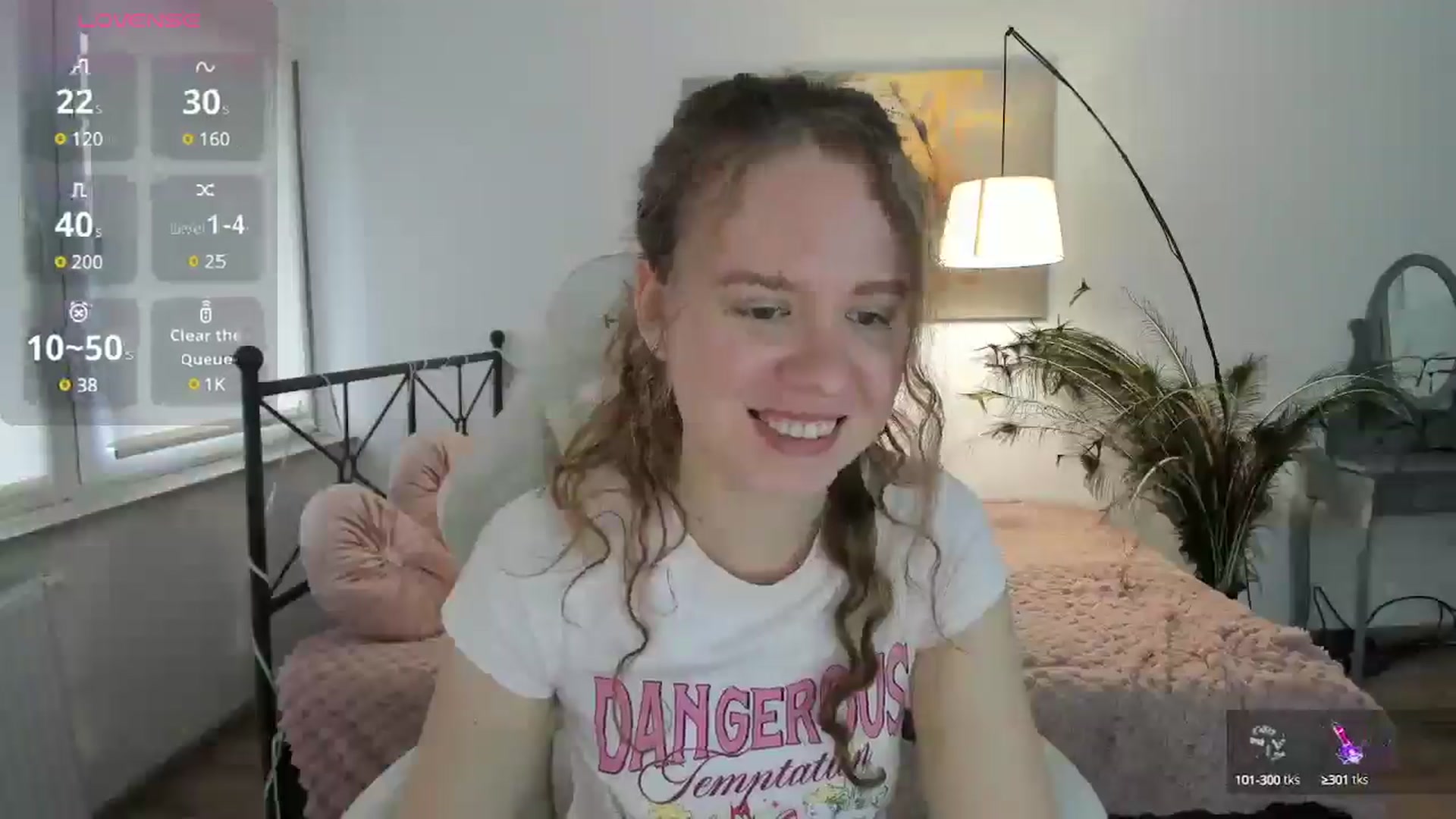 Gallery image thumbnail from LanaBelll's myfreecams stream on, 12/20/2024, 14:06 image 6 of 20