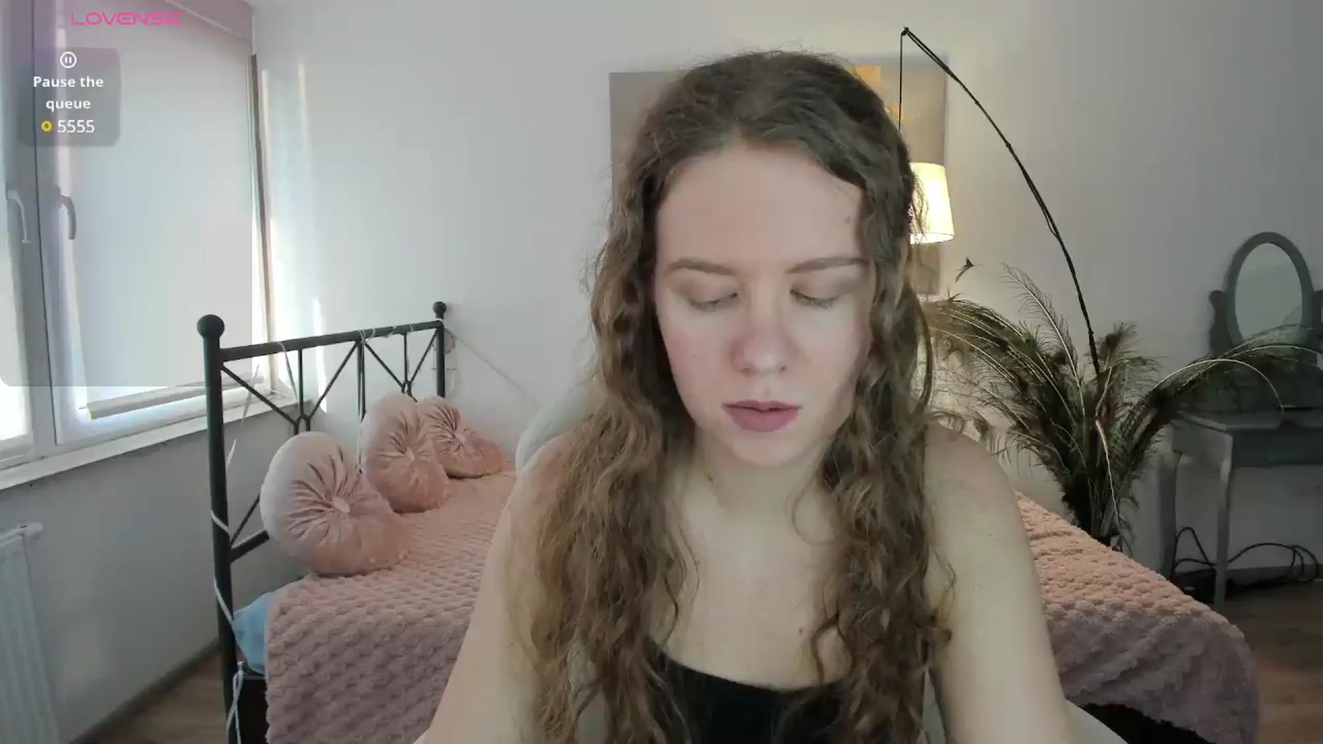 Gallery image thumbnail from LanaBelll's myfreecams stream on, 12/21/2024, 15:18 image 1 of 20