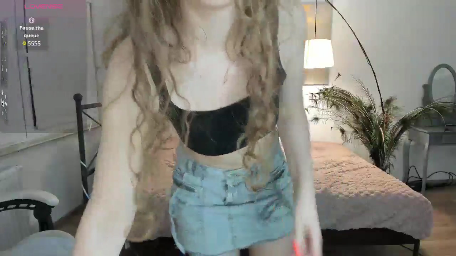 Gallery image thumbnail from LanaBelll's myfreecams stream on, 12/21/2024, 17:03 image 11 of 20