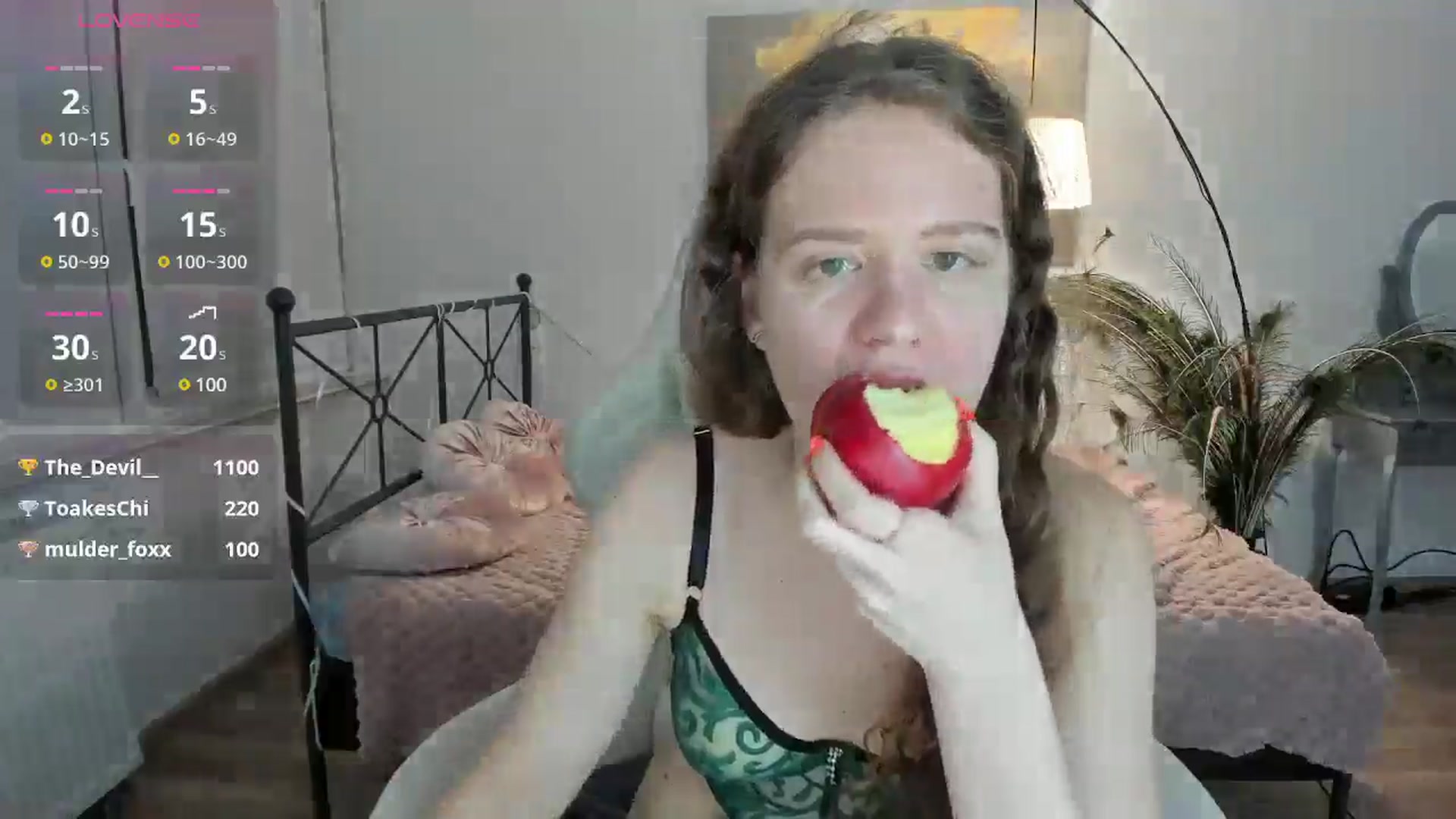 Gallery image thumbnail from LanaBelll's myfreecams stream on, 12/22/2024, 16:19 image 12 of 20