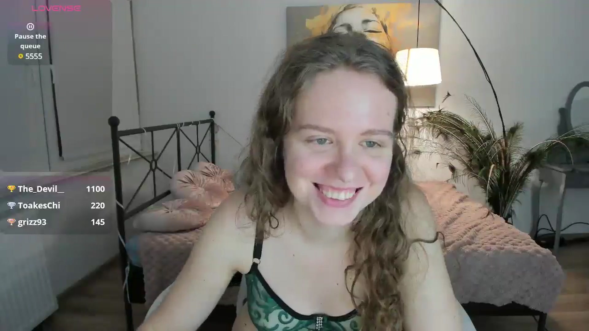 Gallery image thumbnail from LanaBelll's myfreecams stream on, 12/22/2024, 18:30 image 18 of 20