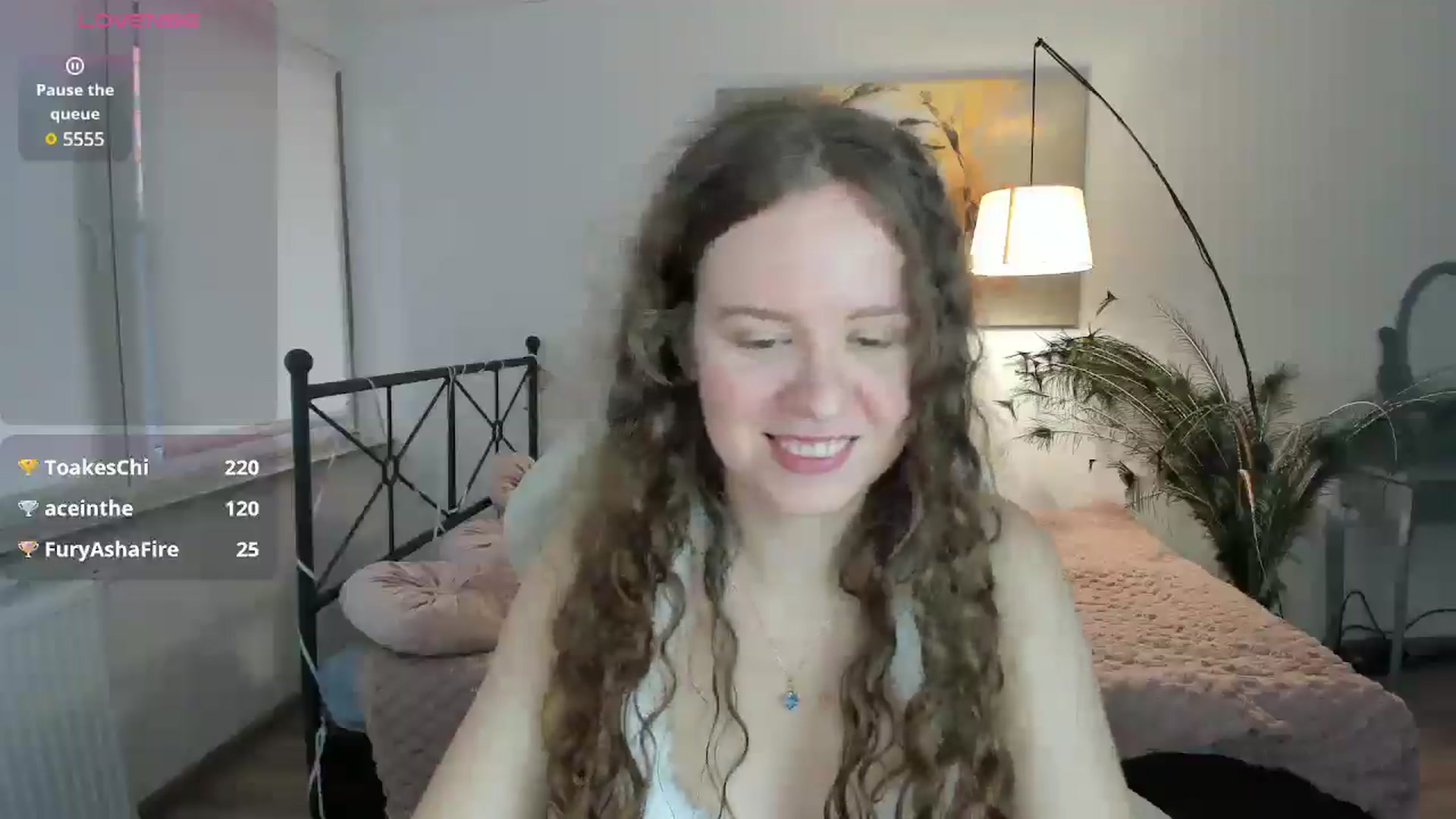 Gallery image thumbnail from LanaBelll's myfreecams stream on, 12/25/2024, 15:40 image 6 of 20