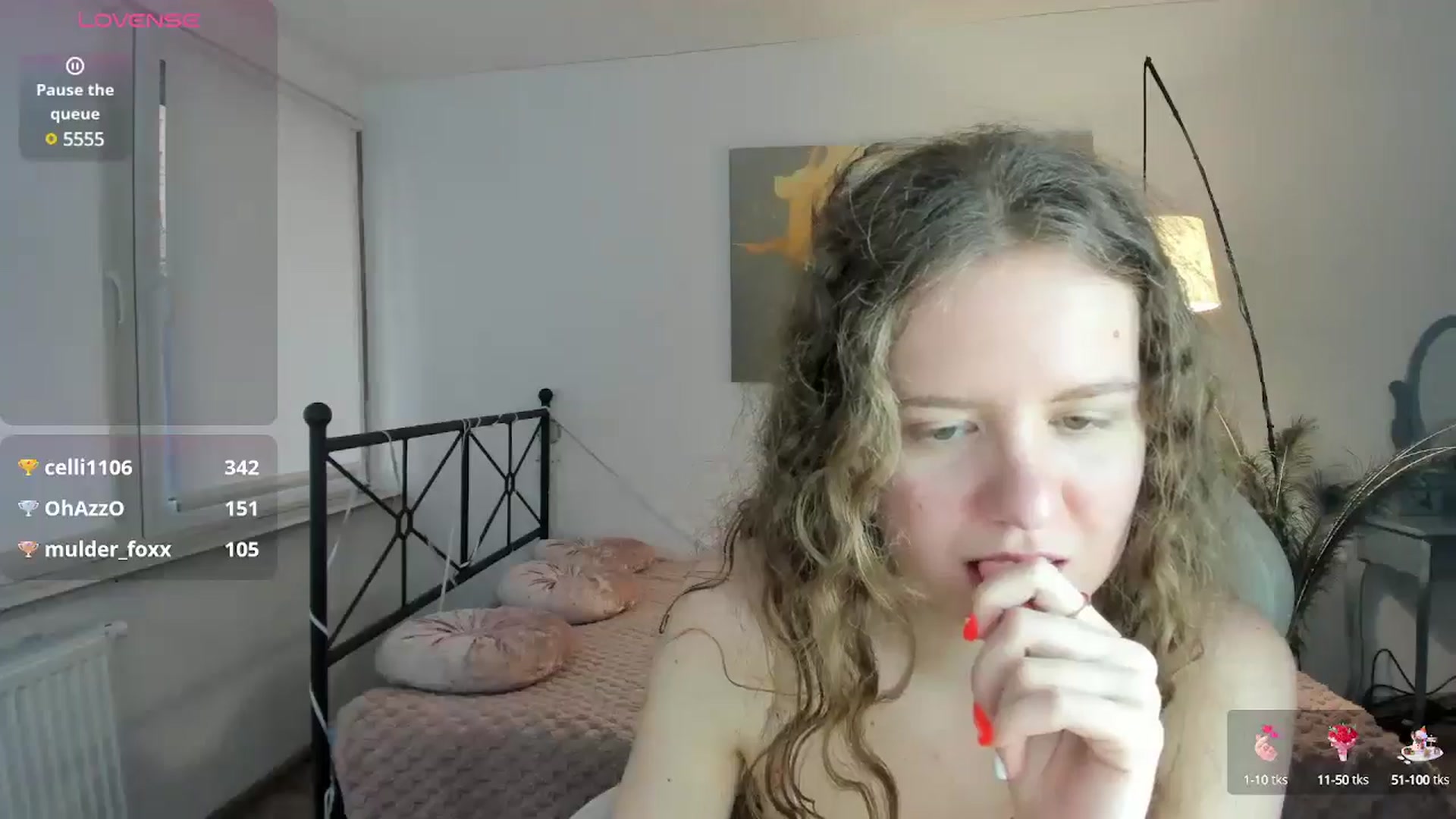 Gallery image thumbnail from LanaBelll's myfreecams stream on, 12/26/2024, 15:28 image 14 of 20