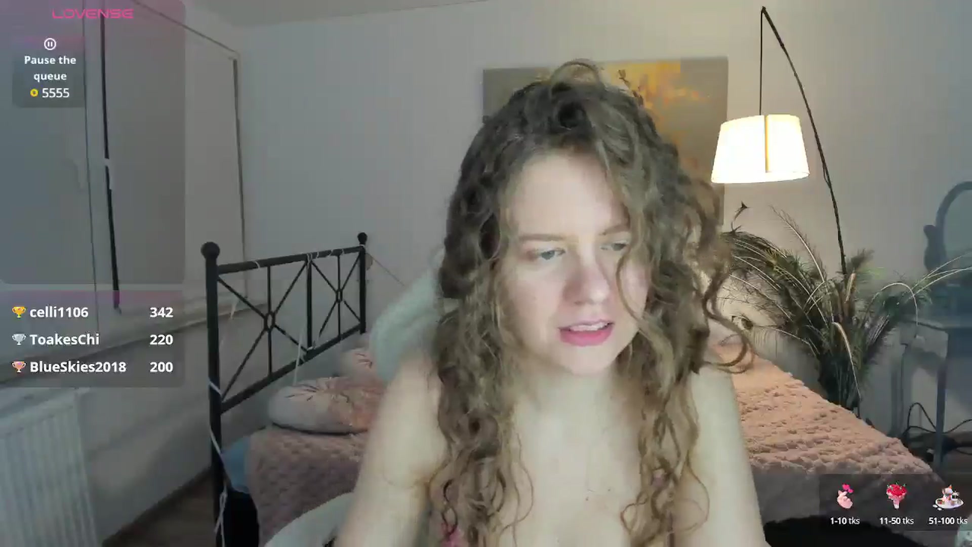 Gallery image thumbnail from LanaBelll's myfreecams stream on, 12/26/2024, 18:20 image 18 of 20