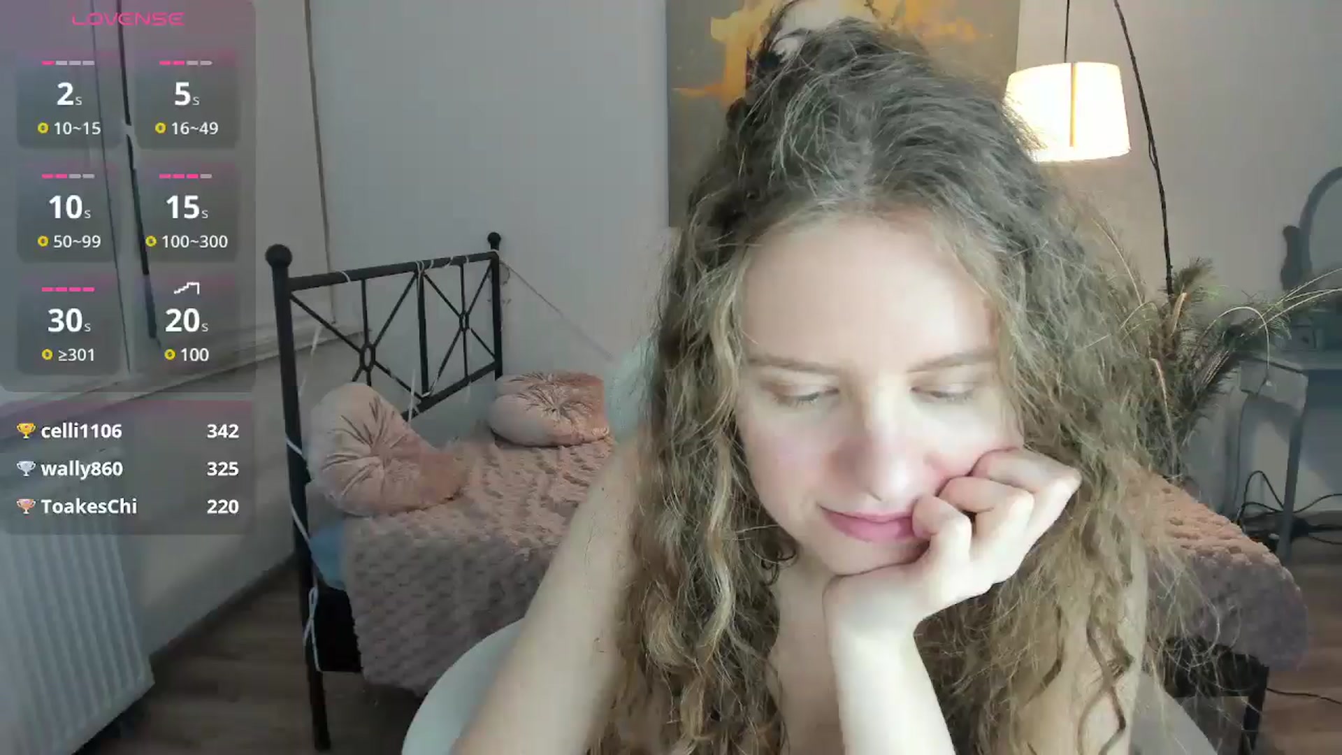 Gallery image thumbnail from LanaBelll's myfreecams stream on, 12/26/2024, 21:00 image 17 of 20