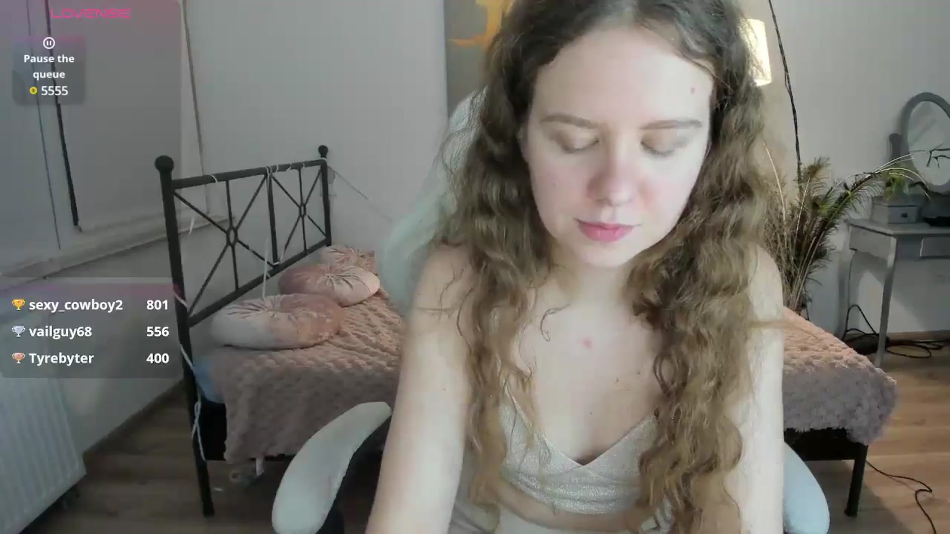 Gallery image thumbnail from LanaBelll's myfreecams stream on, 12/28/2024, 18:45 image 12 of 20