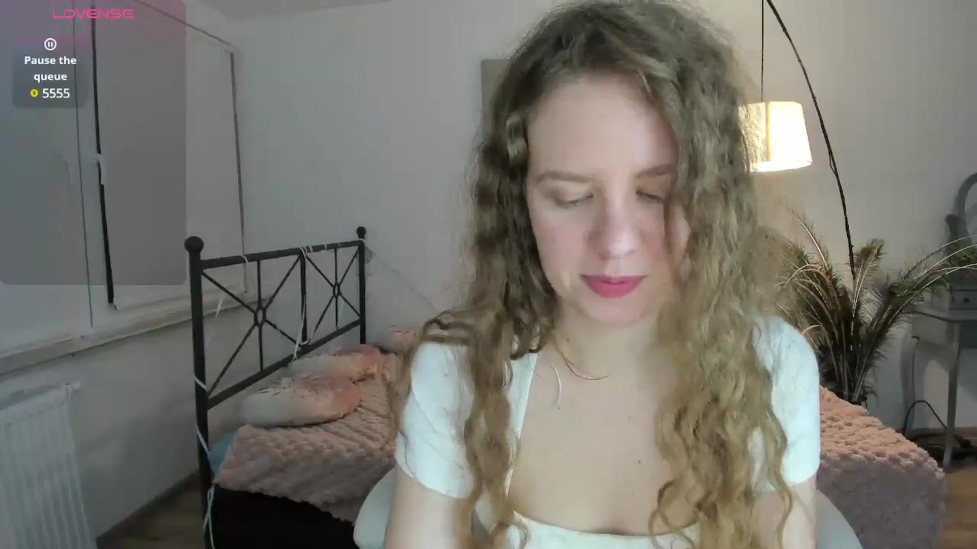 Gallery image thumbnail from LanaBelll's myfreecams stream on, 01/01/2025, 18:51 image 15 of 20