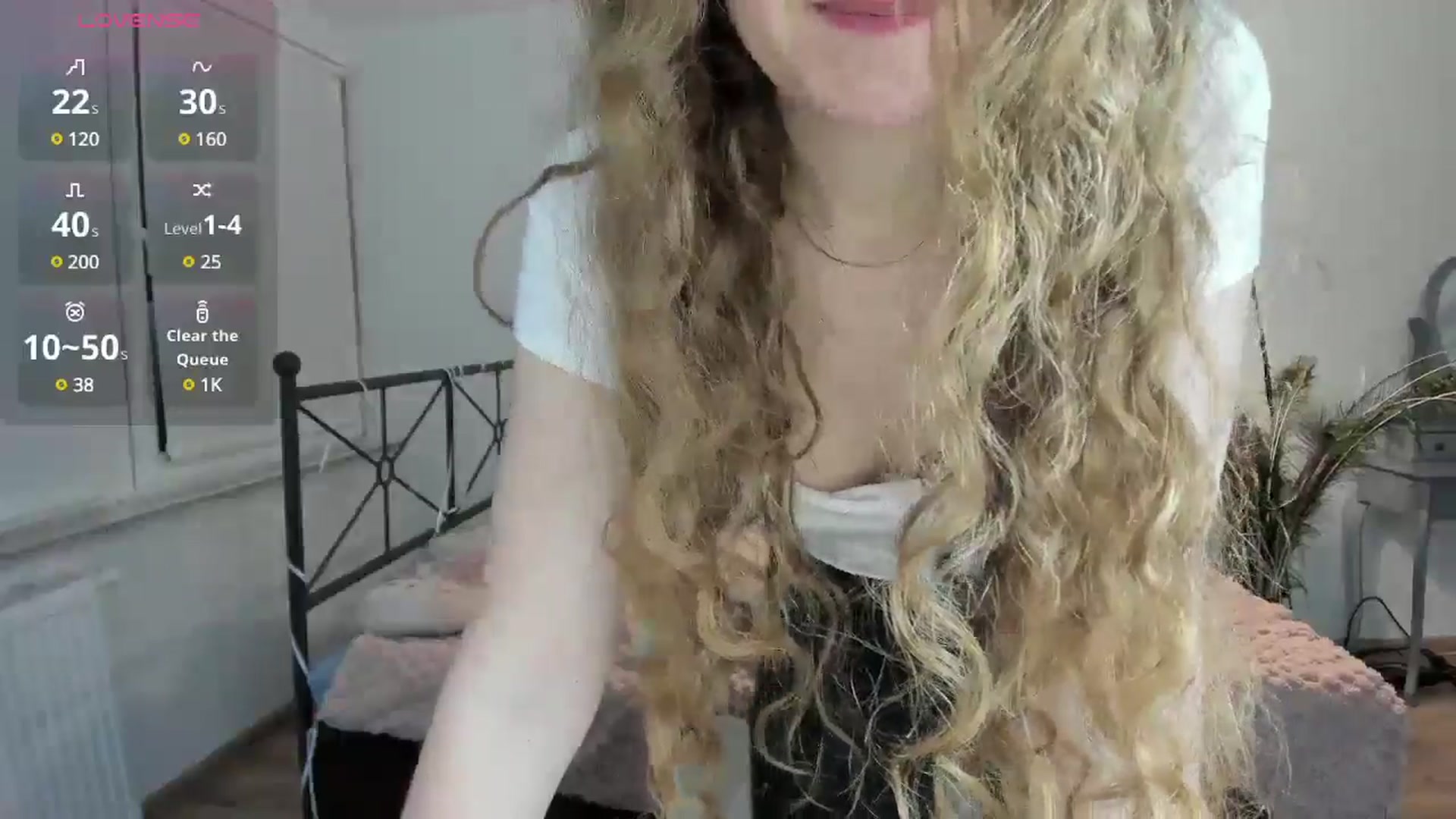 Gallery image thumbnail from LanaBelll's myfreecams stream on, 01/01/2025, 18:51 image 14 of 20