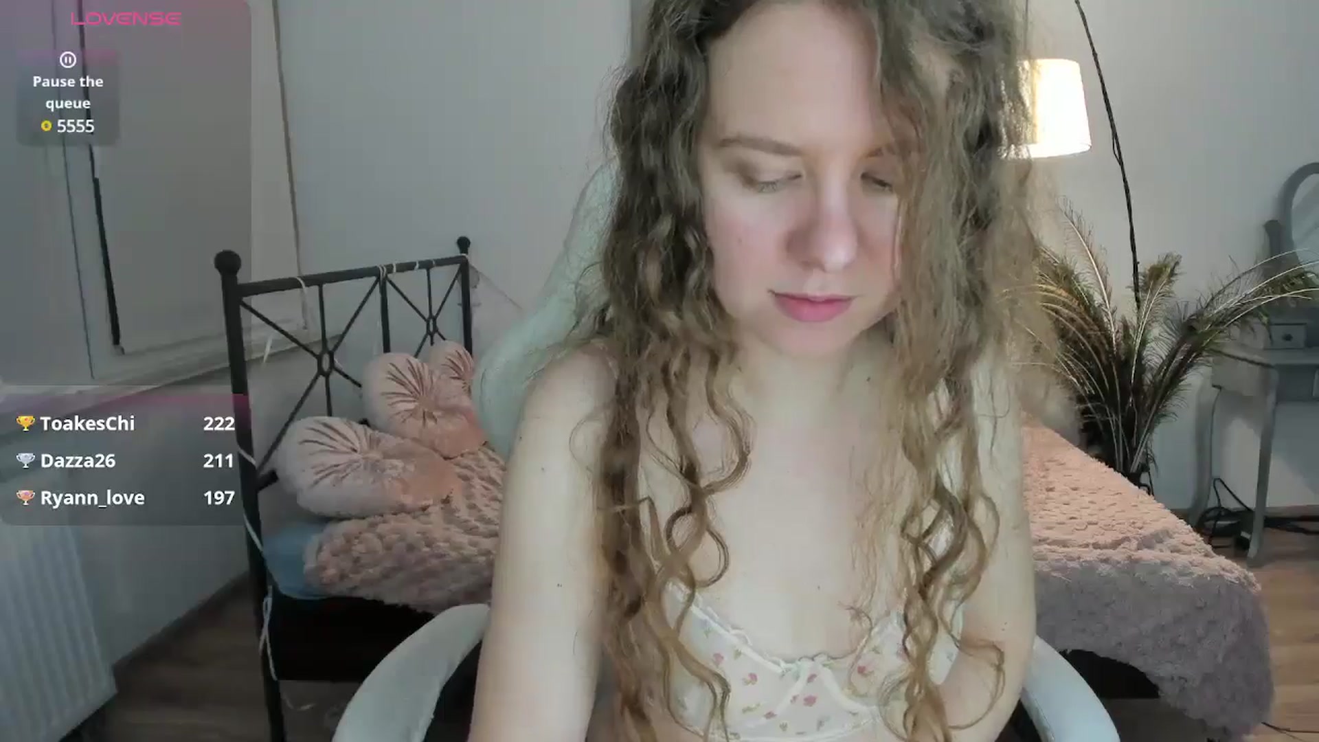 Gallery image thumbnail from LanaBelll's myfreecams stream on, 01/02/2025, 15:55 image 13 of 20