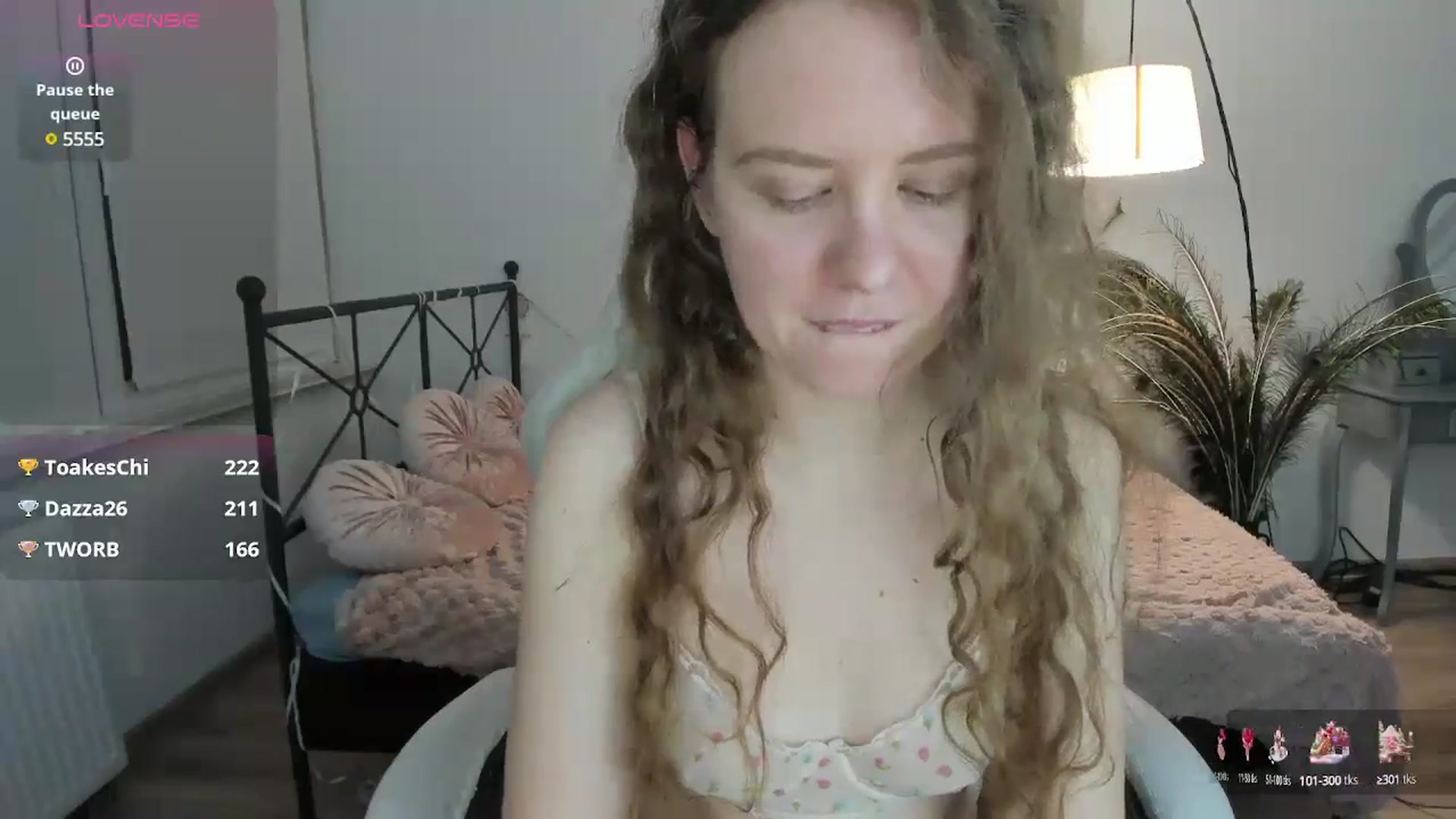 Gallery image thumbnail from LanaBelll's myfreecams stream on, 01/02/2025, 15:55 image 10 of 20