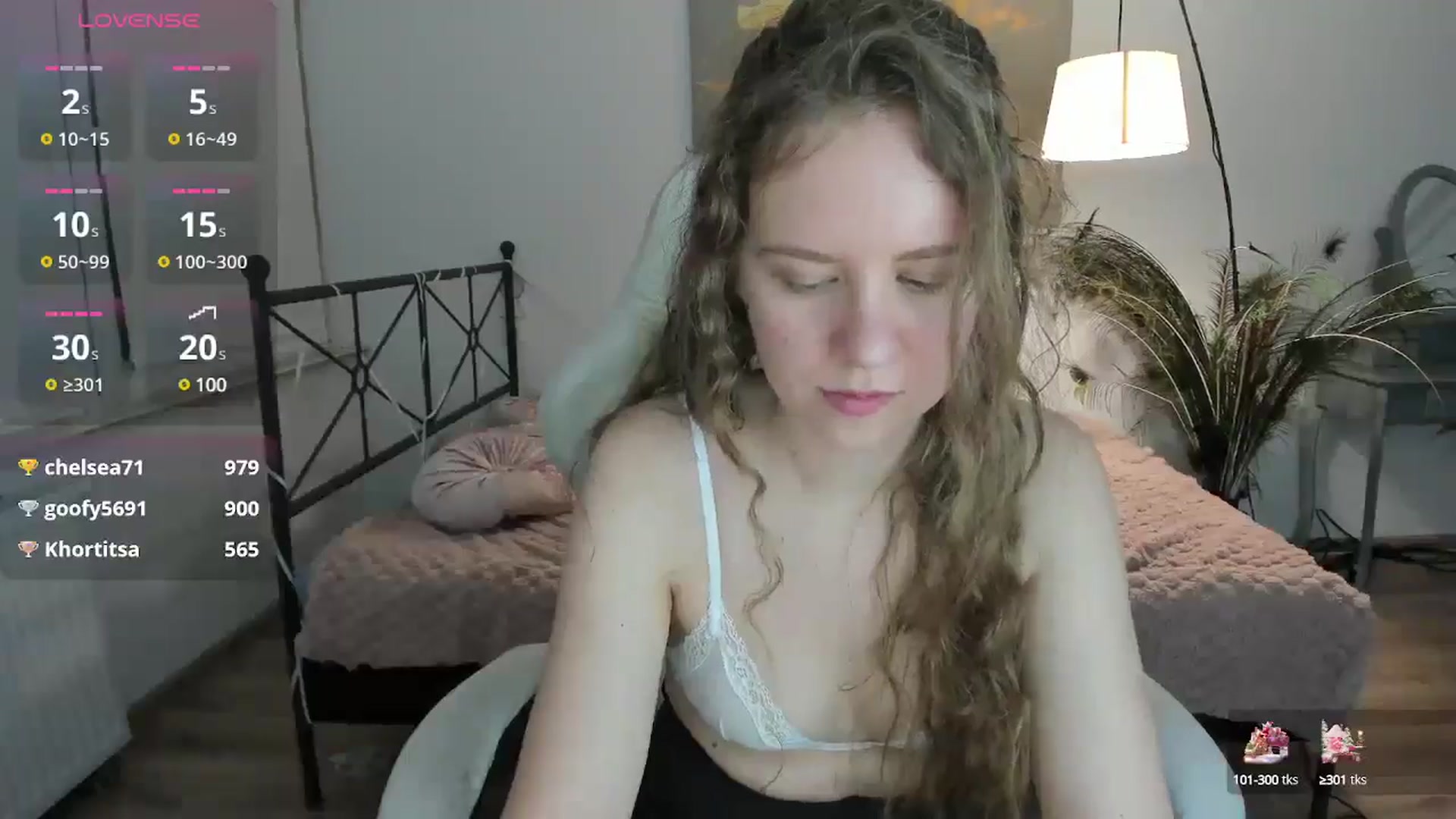 Gallery image thumbnail from LanaBelll's myfreecams stream on, 01/03/2025, 18:55 image 13 of 20