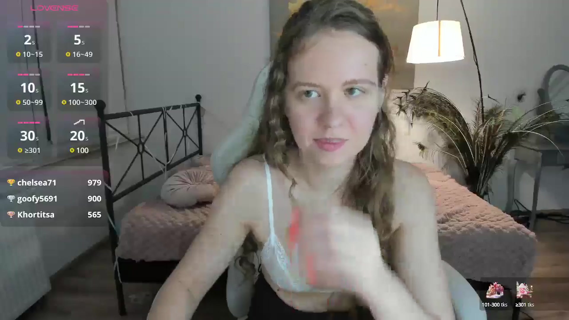 Gallery image thumbnail from LanaBelll's myfreecams stream on, 01/03/2025, 18:55 image 14 of 20