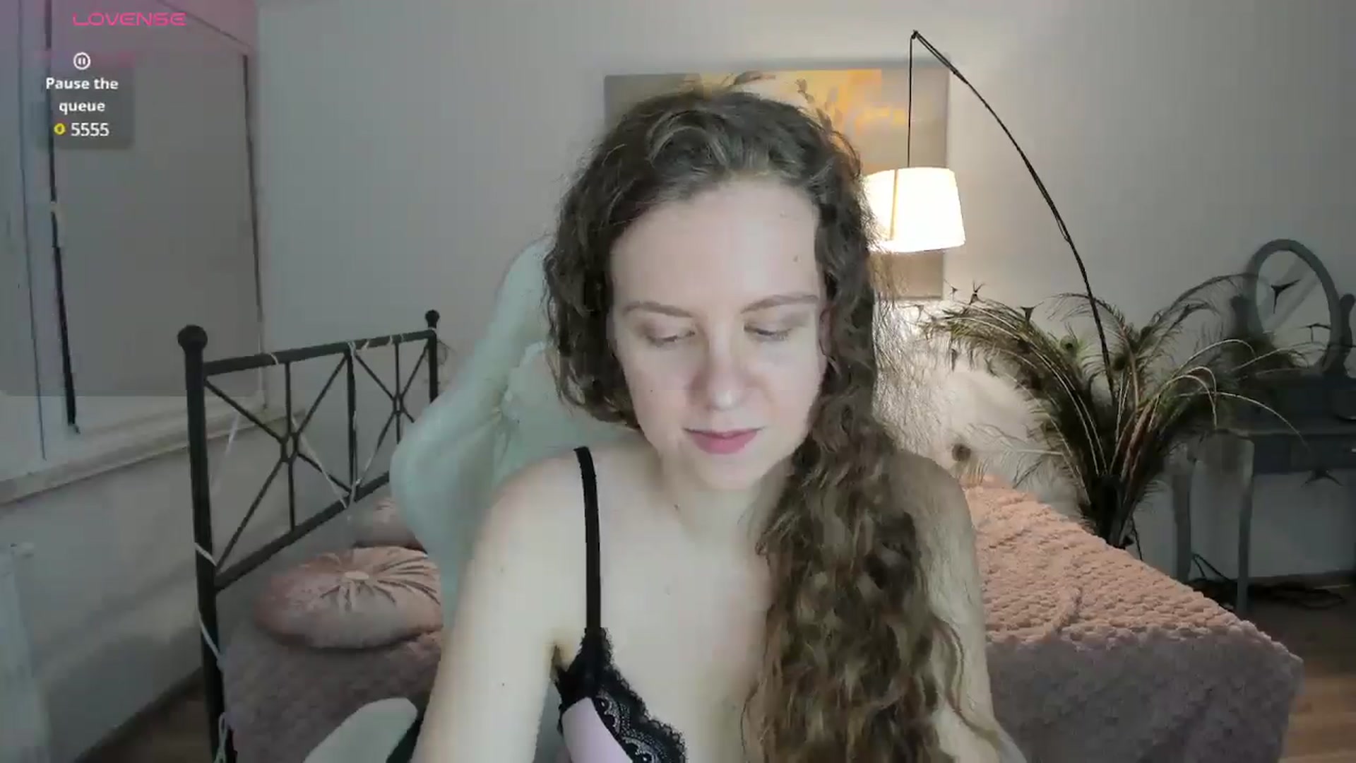 Gallery image thumbnail from LanaBelll's myfreecams stream on, 01/08/2025, 23:16 image 2 of 20